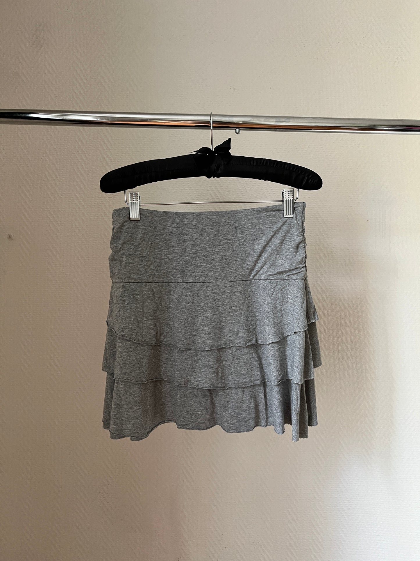 Vintage grey low raise skirt