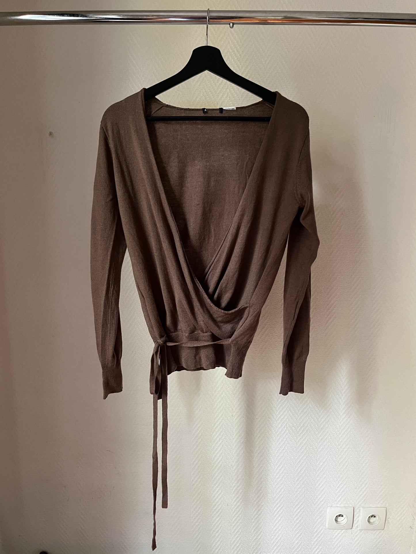 Vintage wrap up draped knitted top