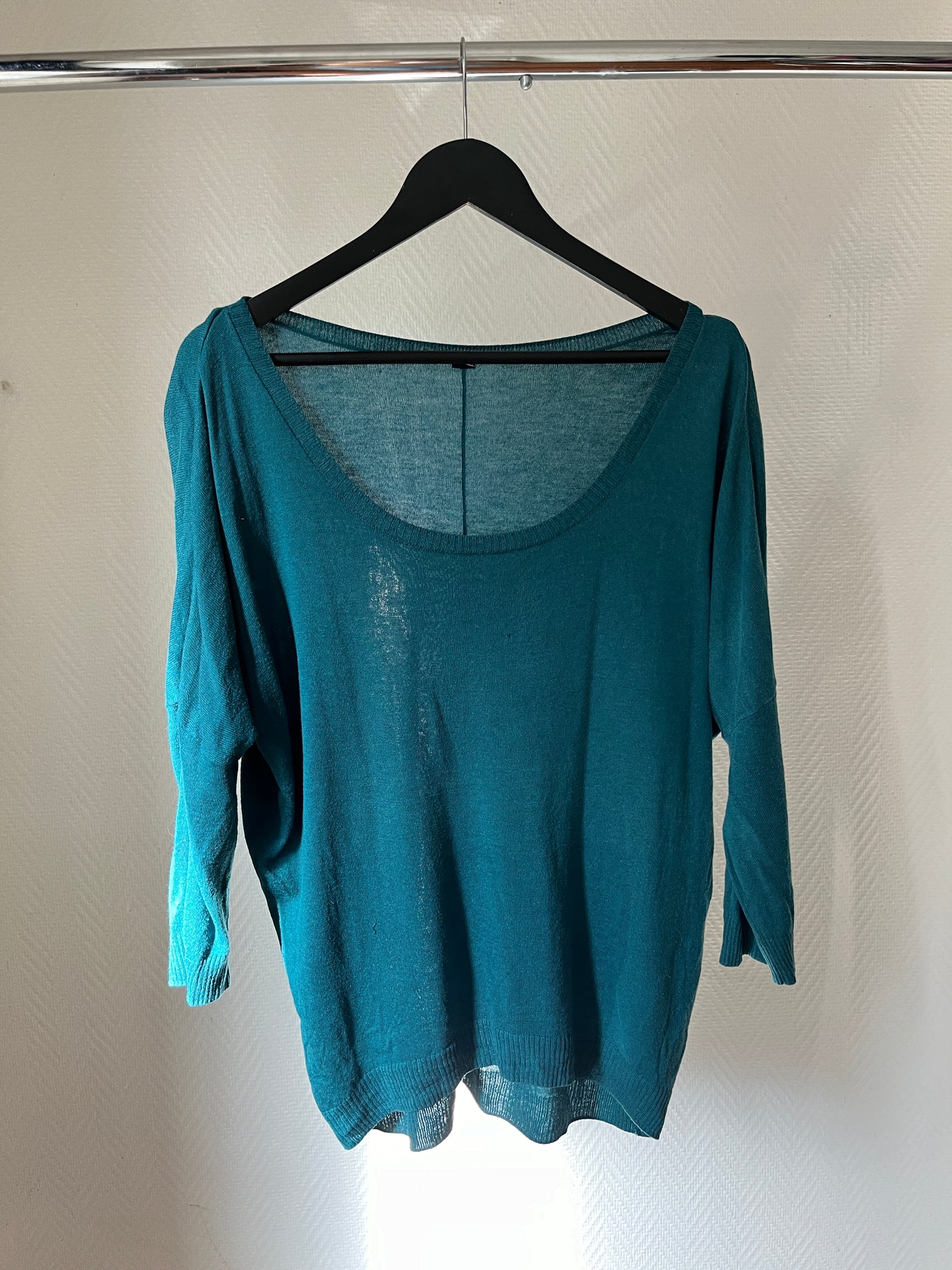 Vintage blue batwing top