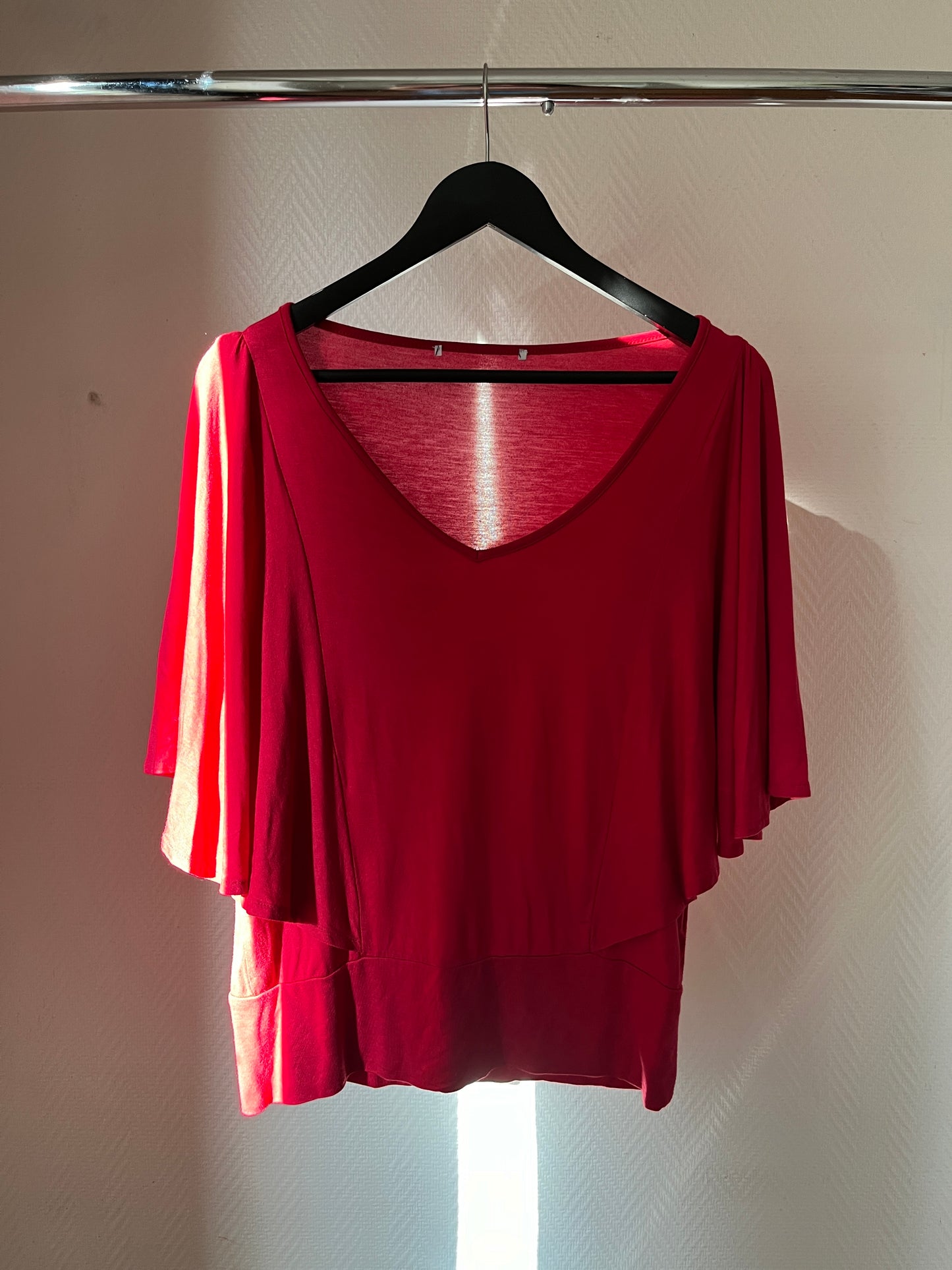 Vintage raspberry pink batwing top