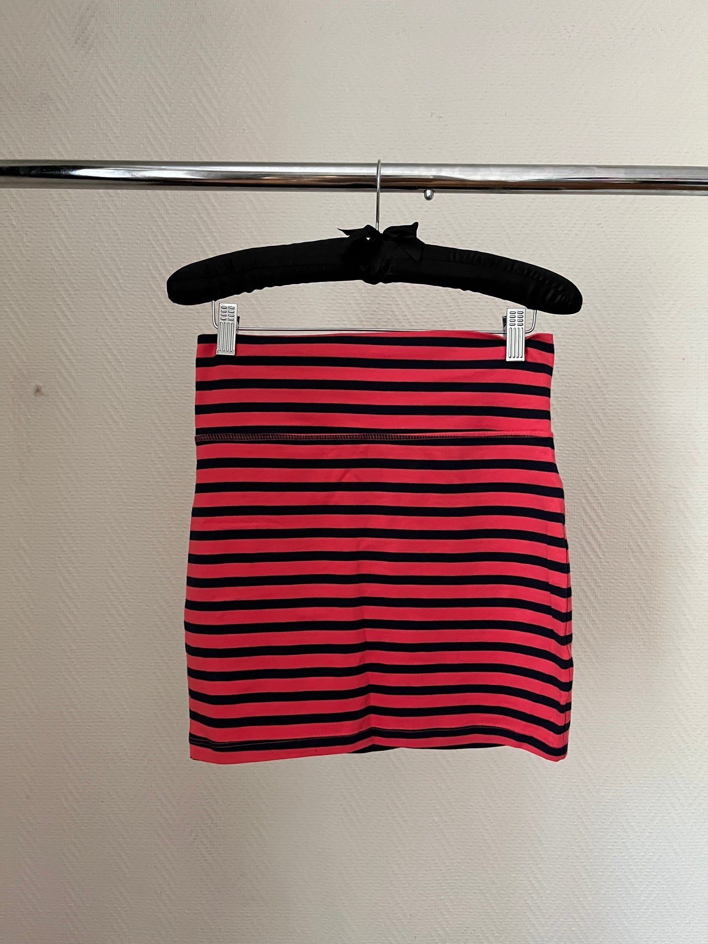 Vintage pink and black striped short skirt