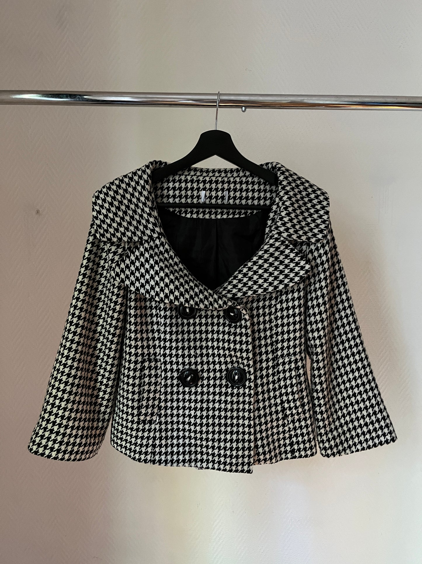Vintage houndstooth trench coat