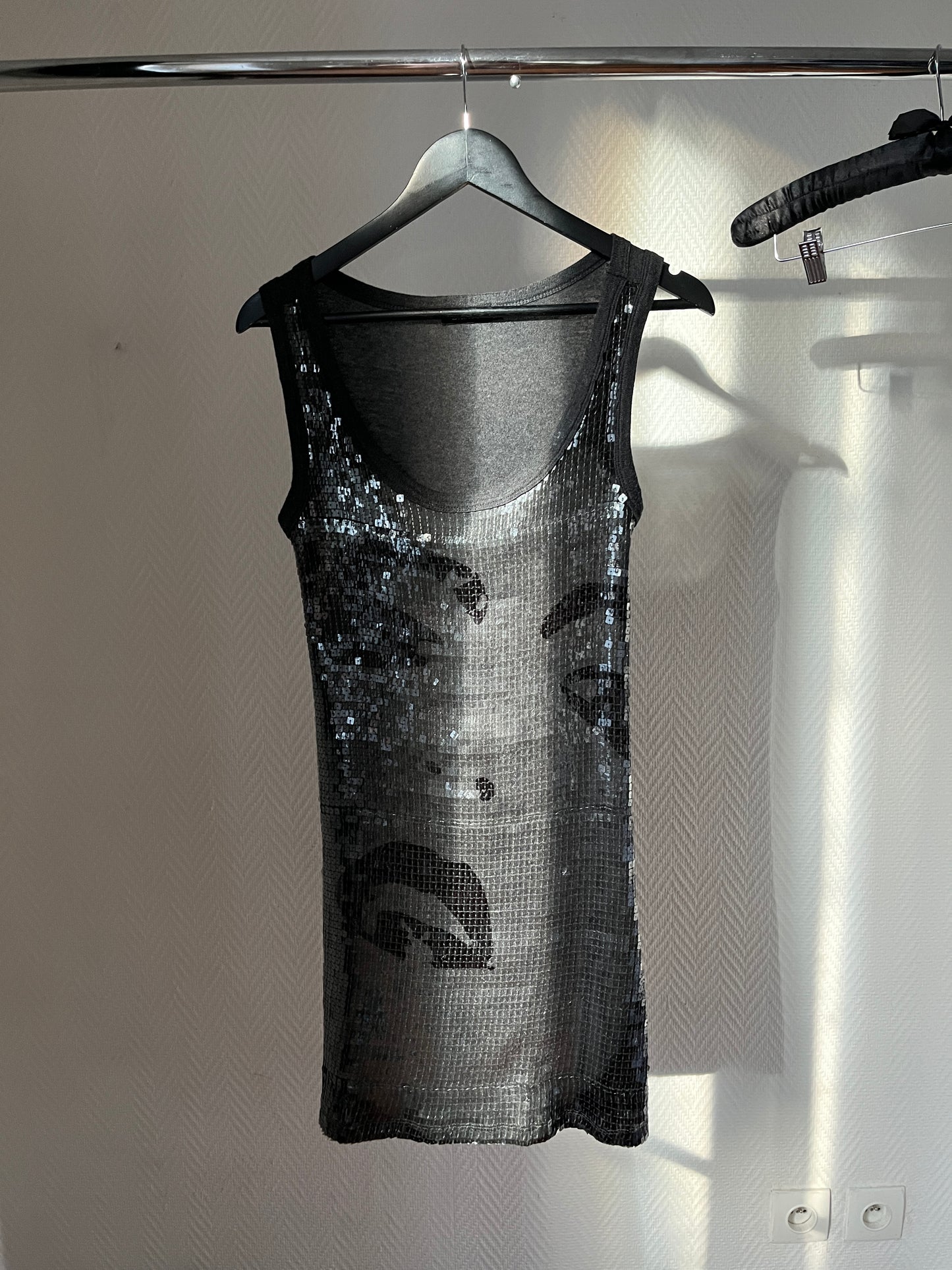 Vintage sequins face dress