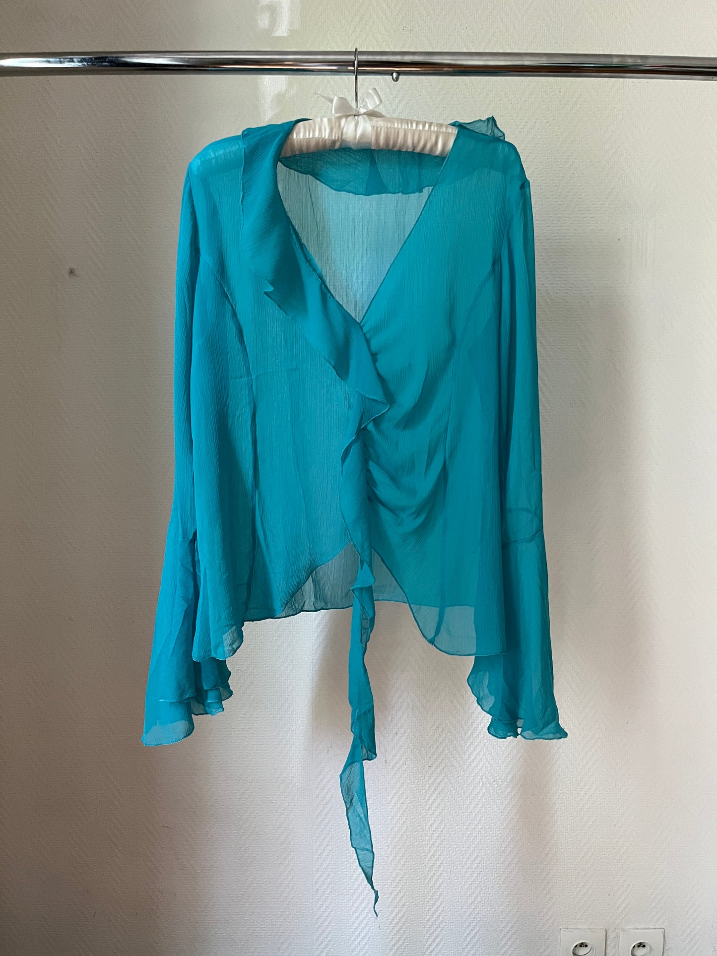 Vintage blue ruffle draped shirt