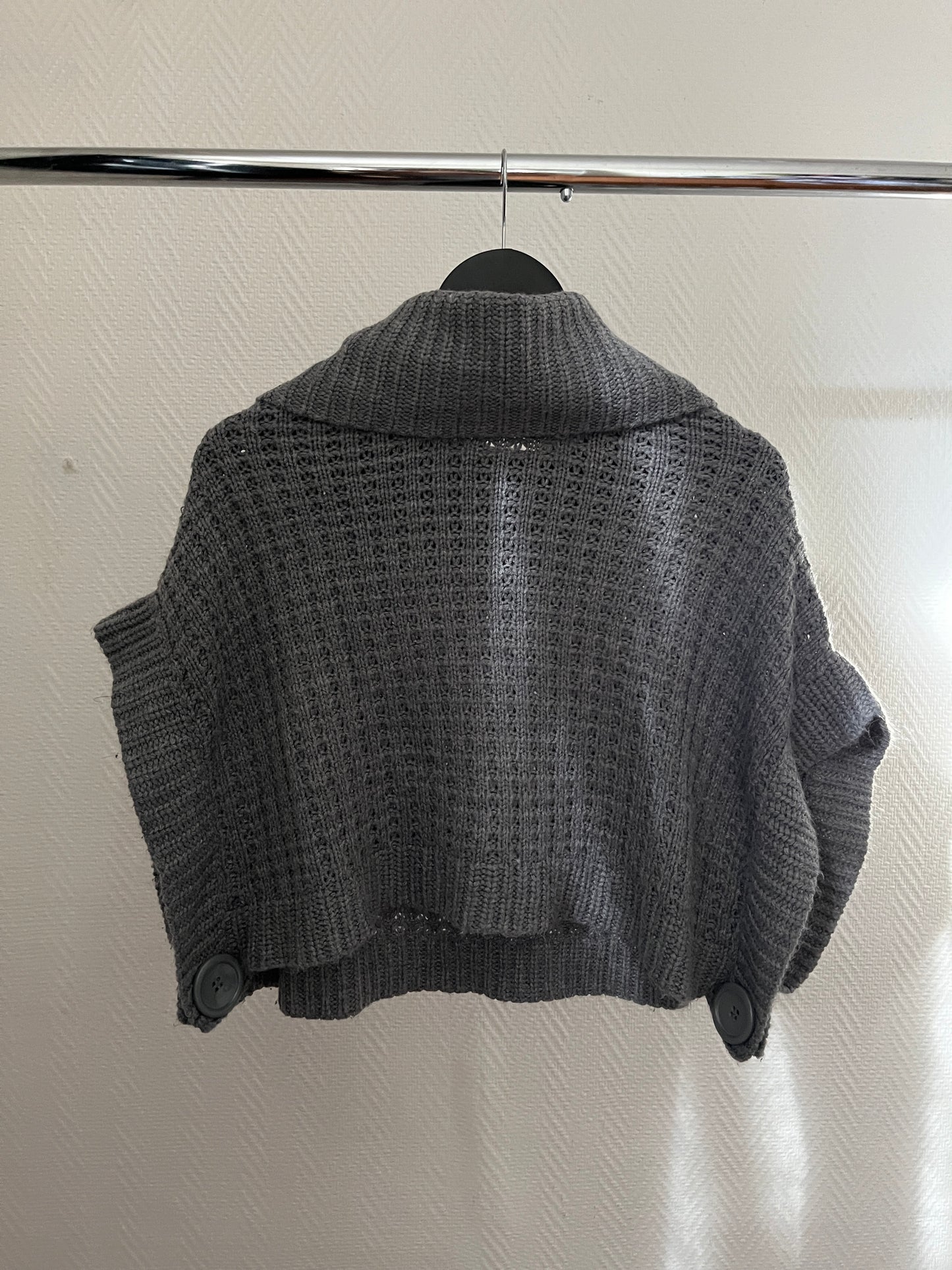 Vintage knitted pull over