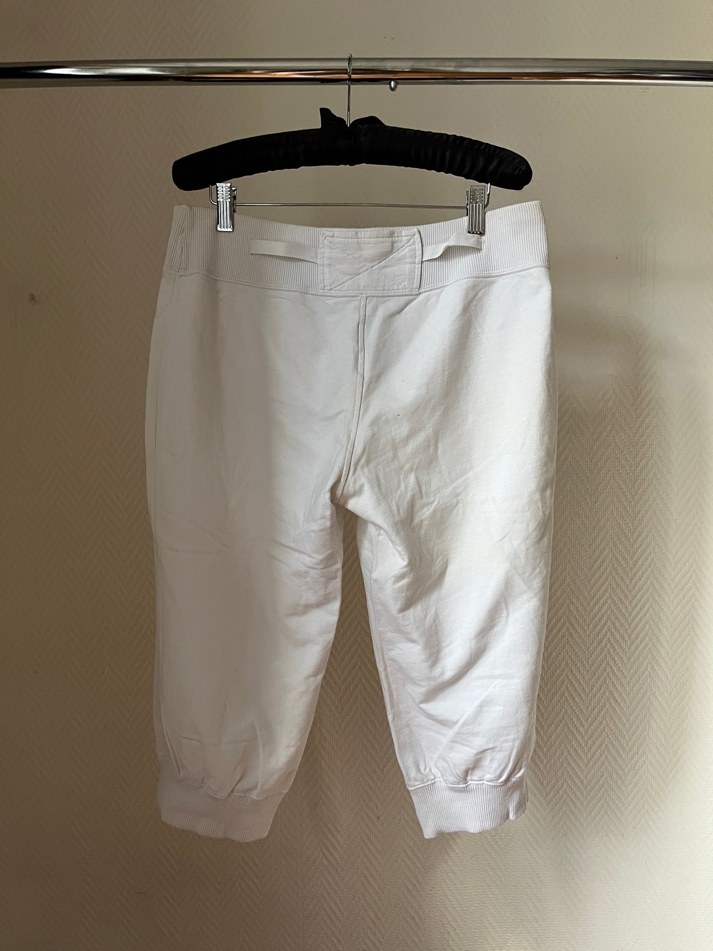 Vintage white sporty capri