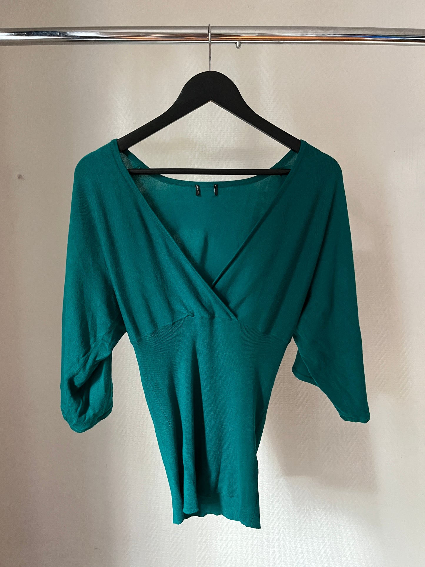 Vintage batwing top