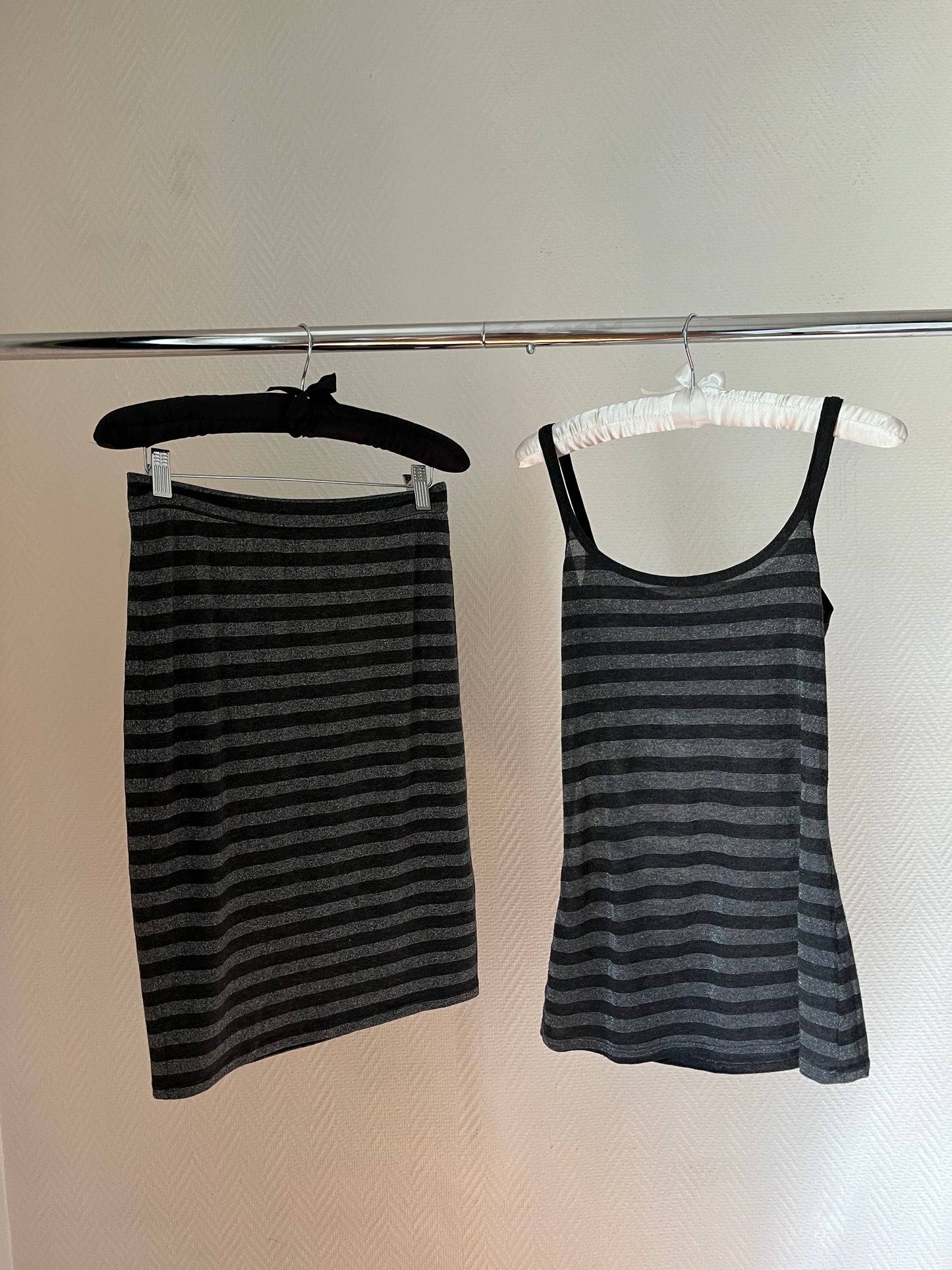 Vintage striped twin set top + skirt