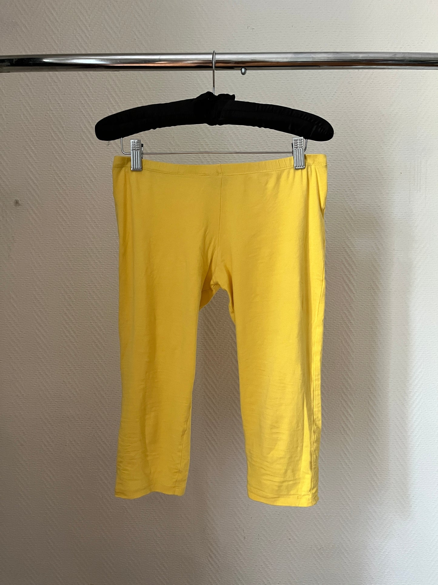 Vintage yellow capri pants