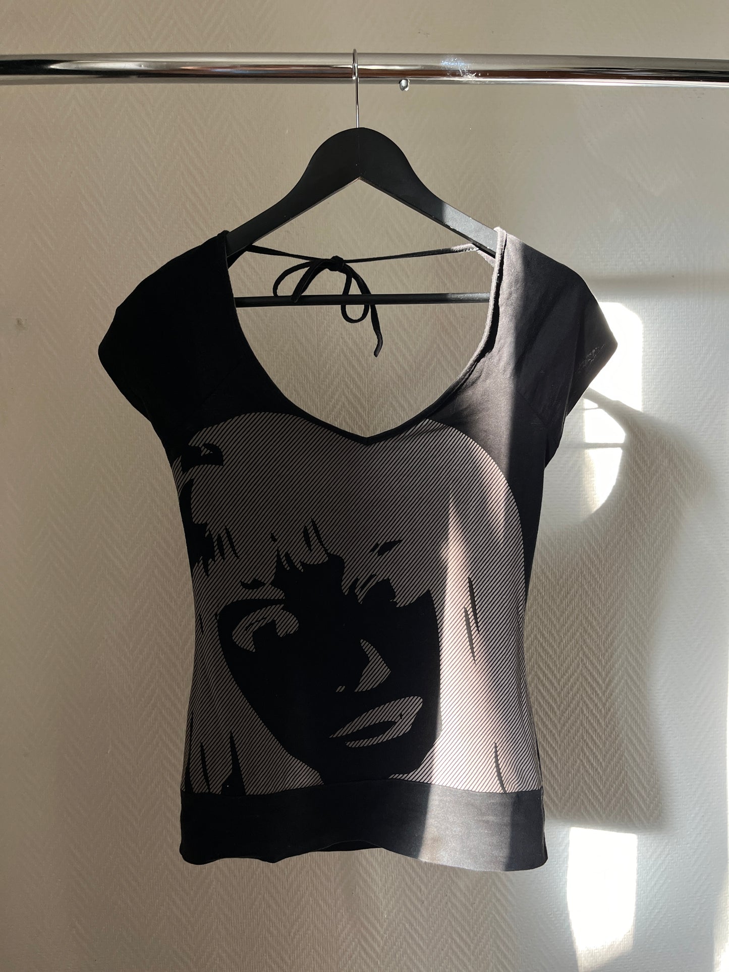 Vintage face top