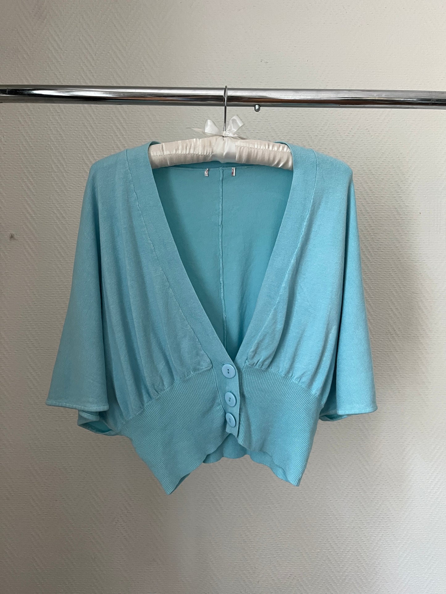 Vintage batwing blue cardigan