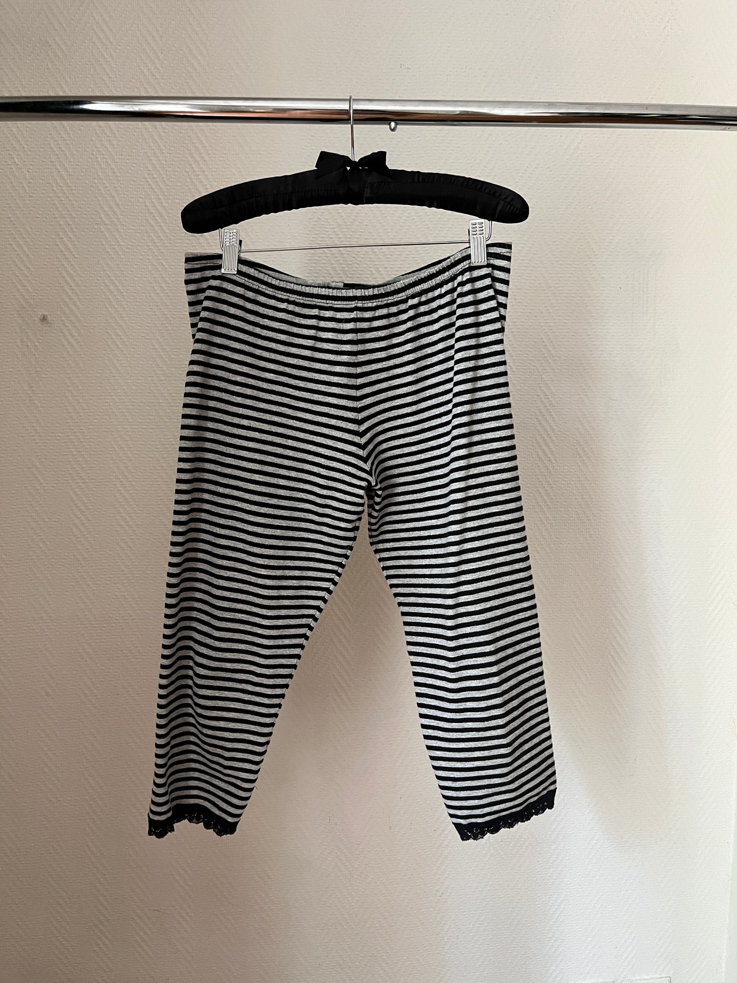 Vintage striped capri pants
