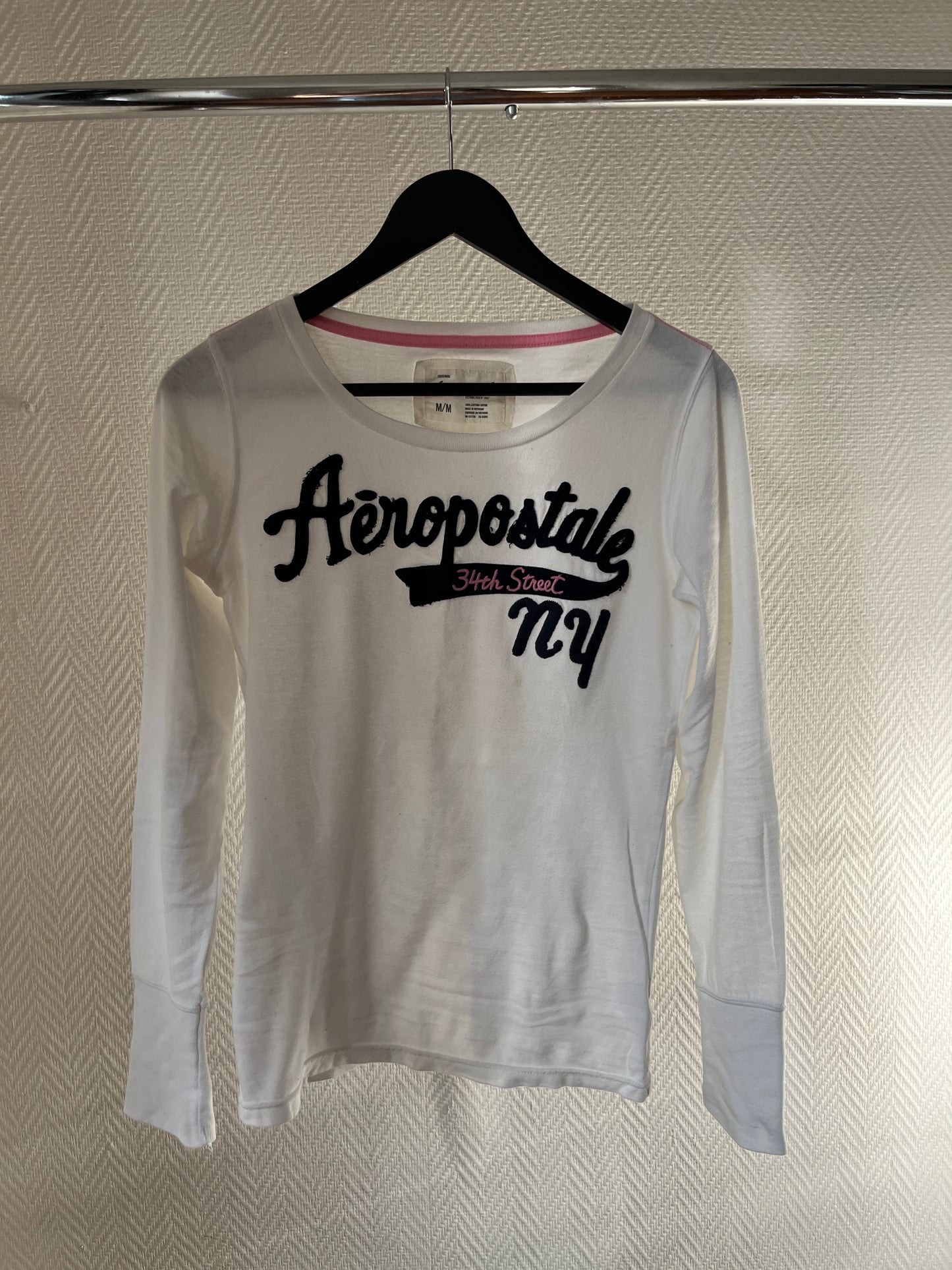 Vintage Aéropostale long sleeved top