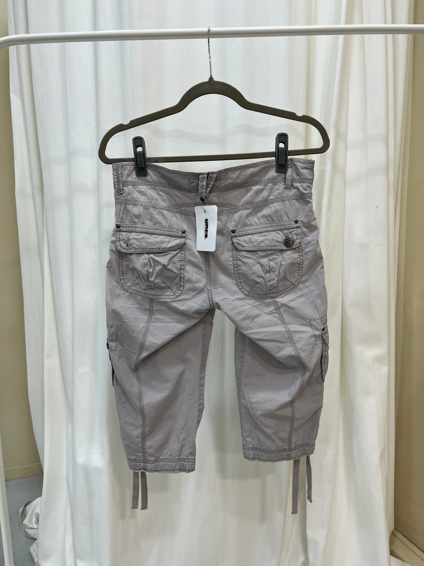 Vintage grey capri pants