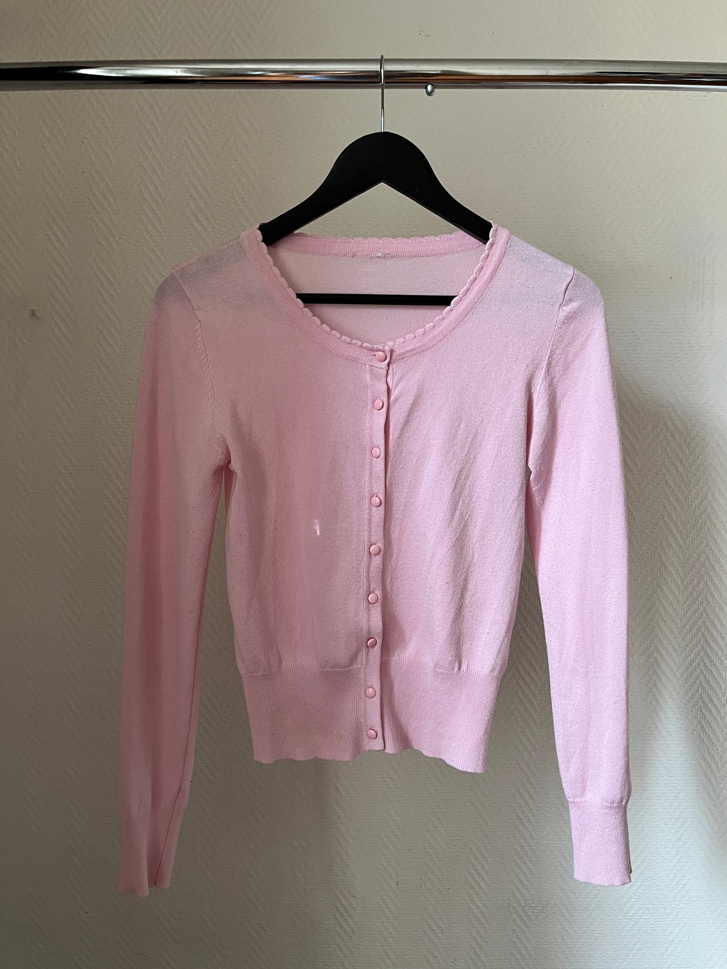 Vintage baby pink buttoned cardigan