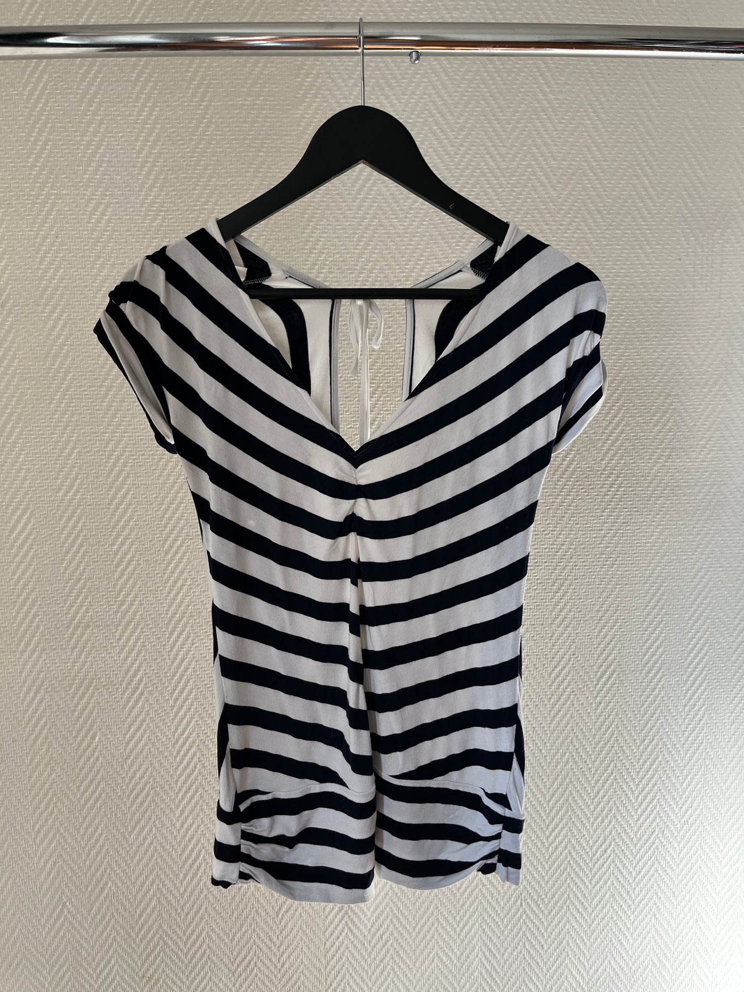 Vintage striped V neck draped top