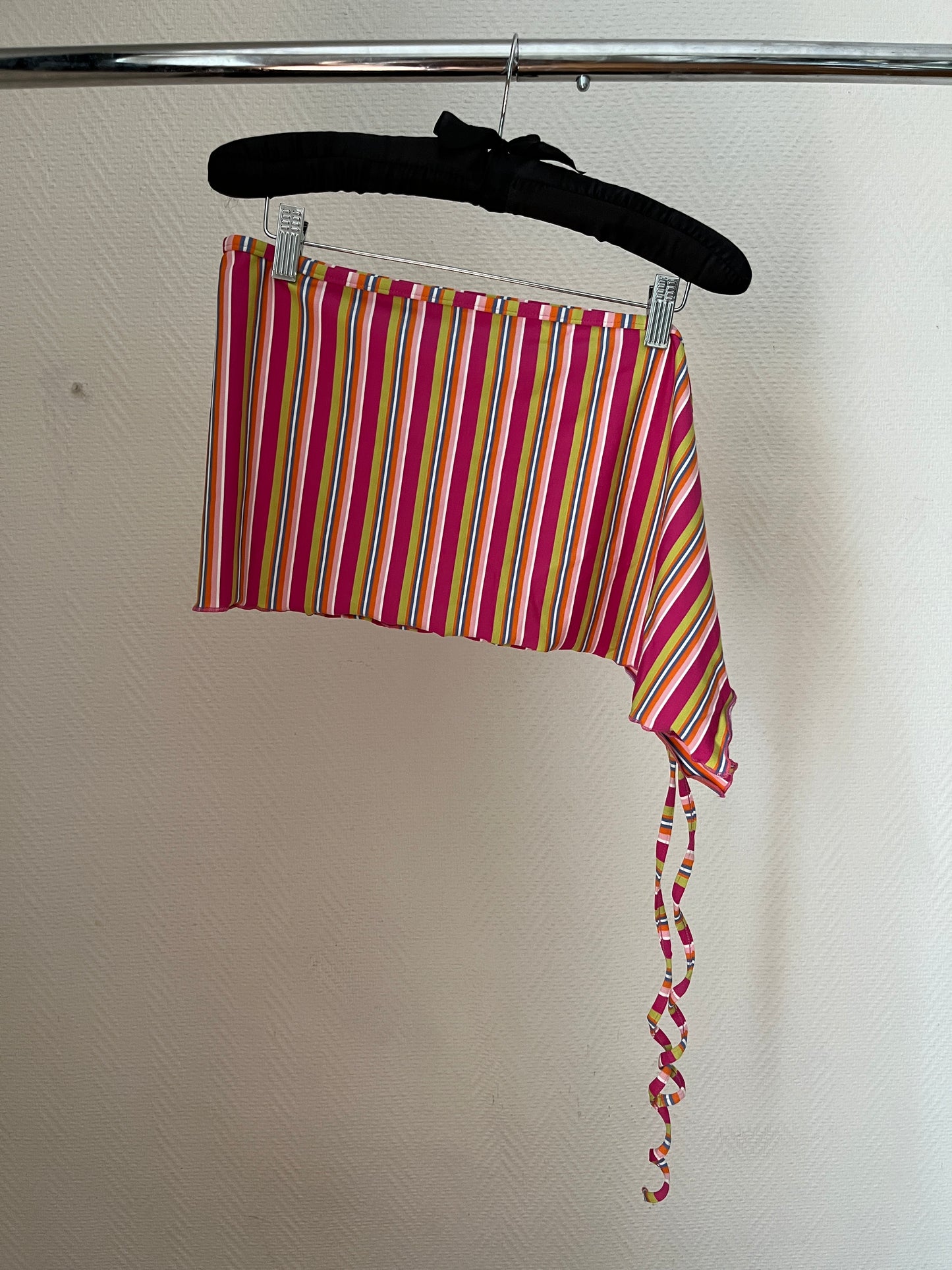 Vintage colorful striped pareo