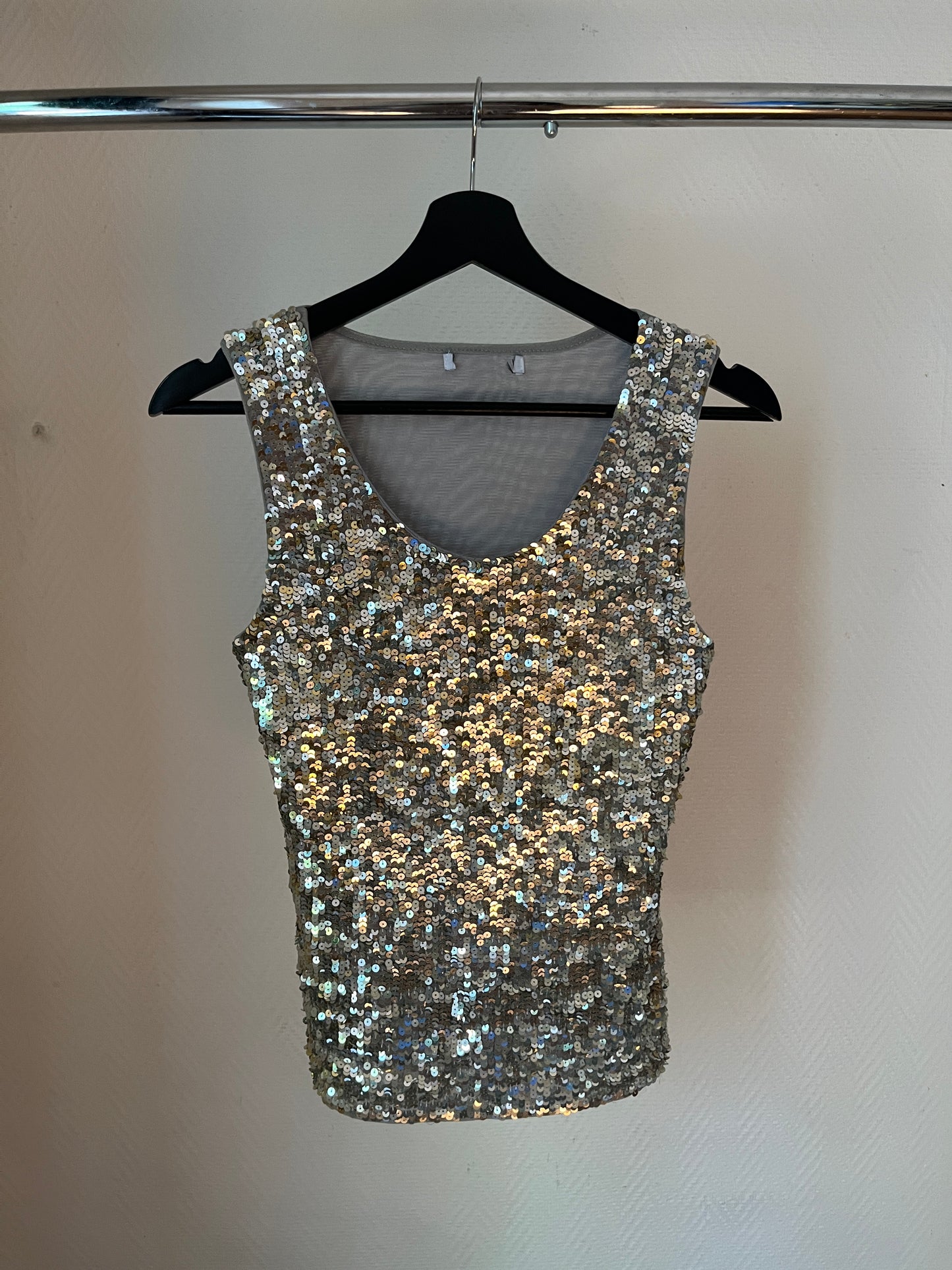 Vintage sequins top