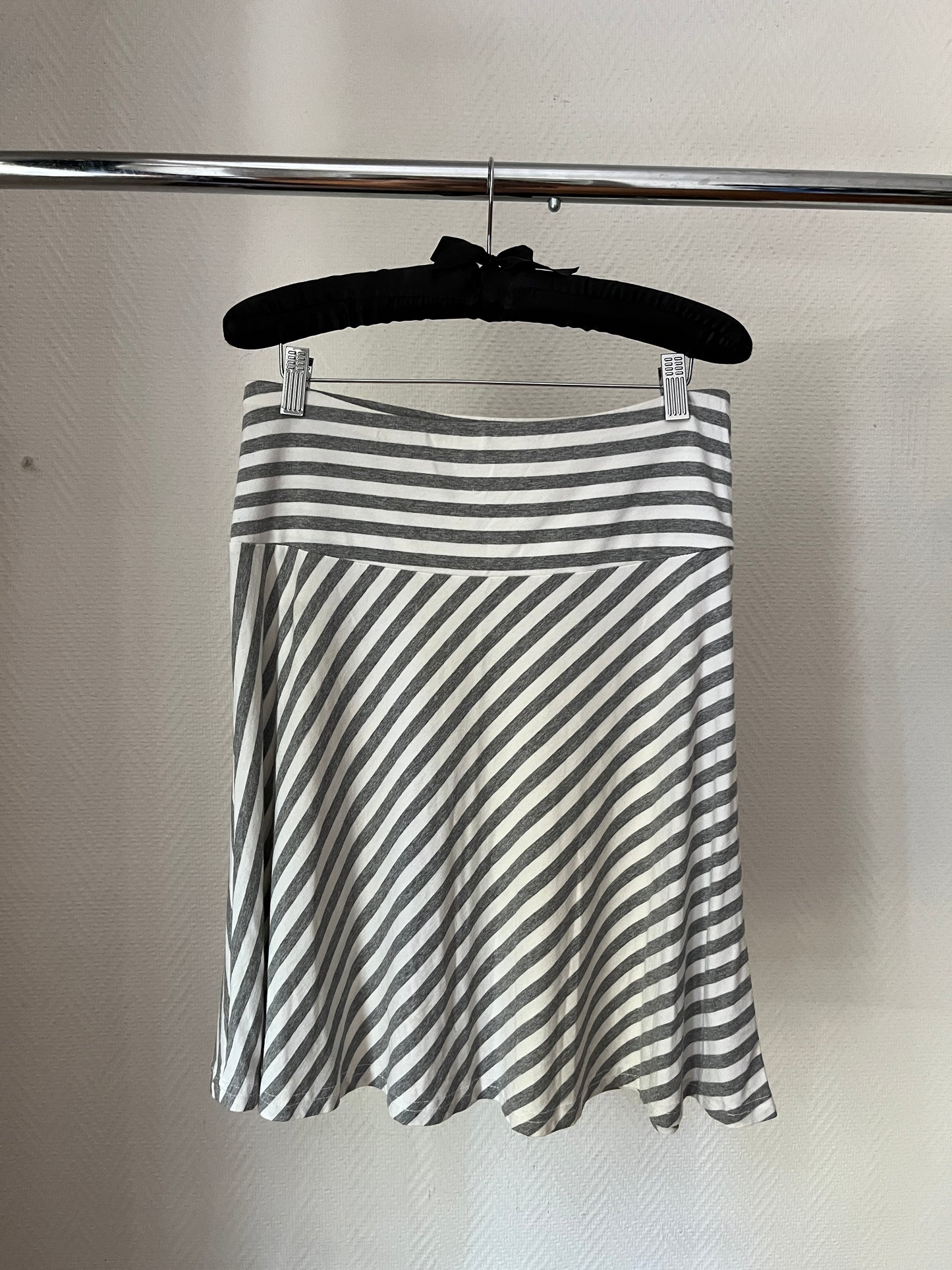 Vintage striped midi skirt