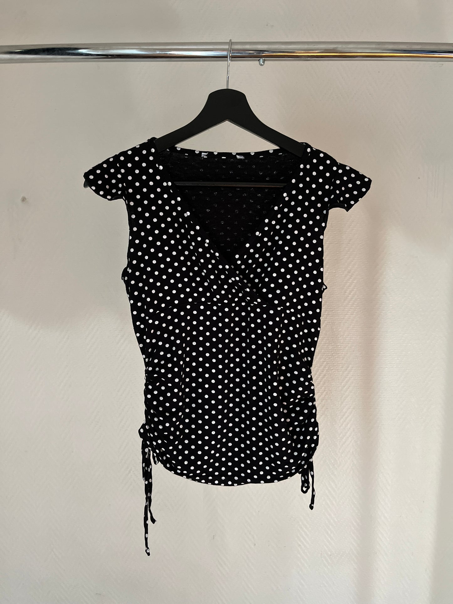 Vintage polka dot top