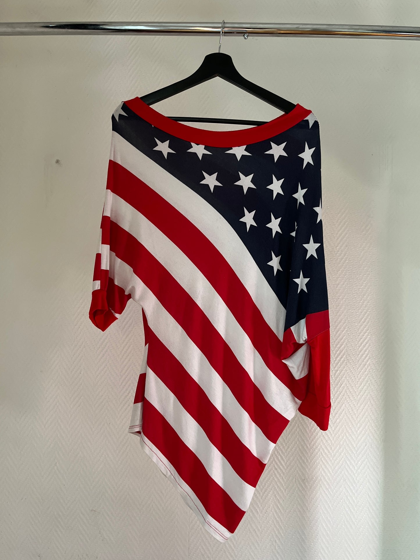 Vintage asymmetrical USA flag top