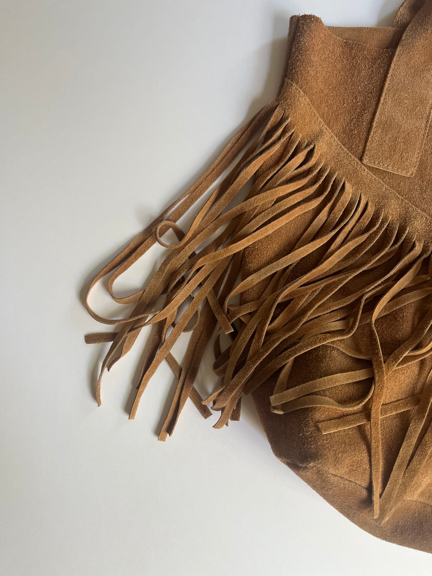 Vintage brown leather fringed bag