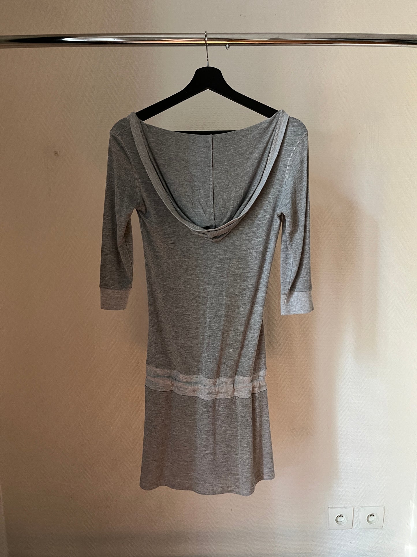Vintage grey hooded 3/4 dress
