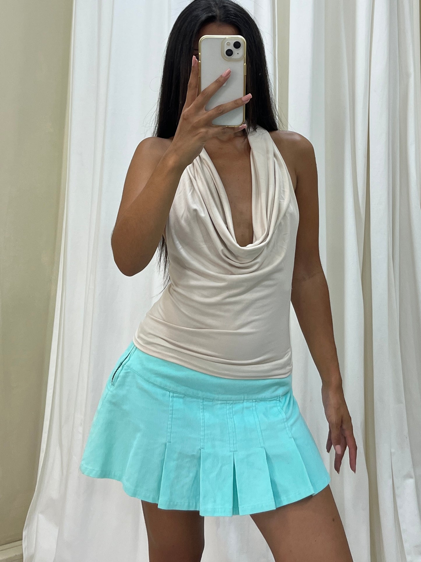 Vintage pleated blue skirt