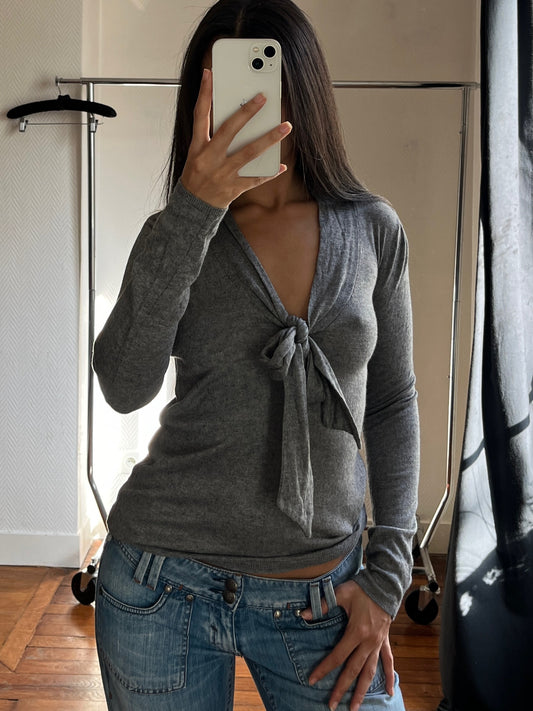 Vintage grey bow tie light knitted top