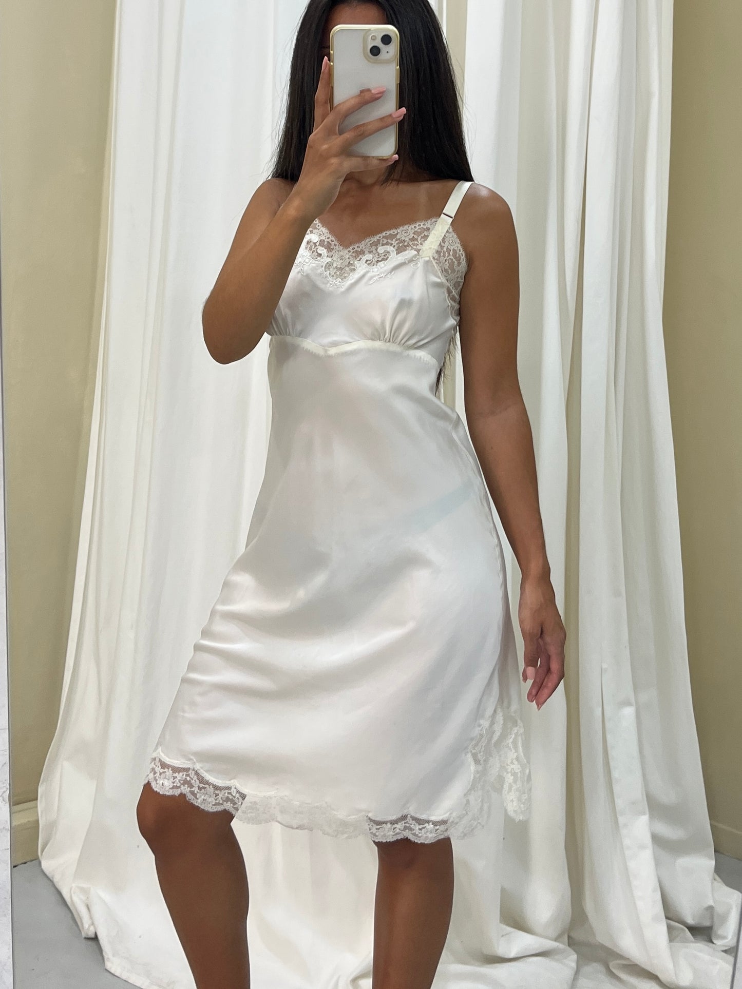 Vintage ivory 100% silk vintage dress
