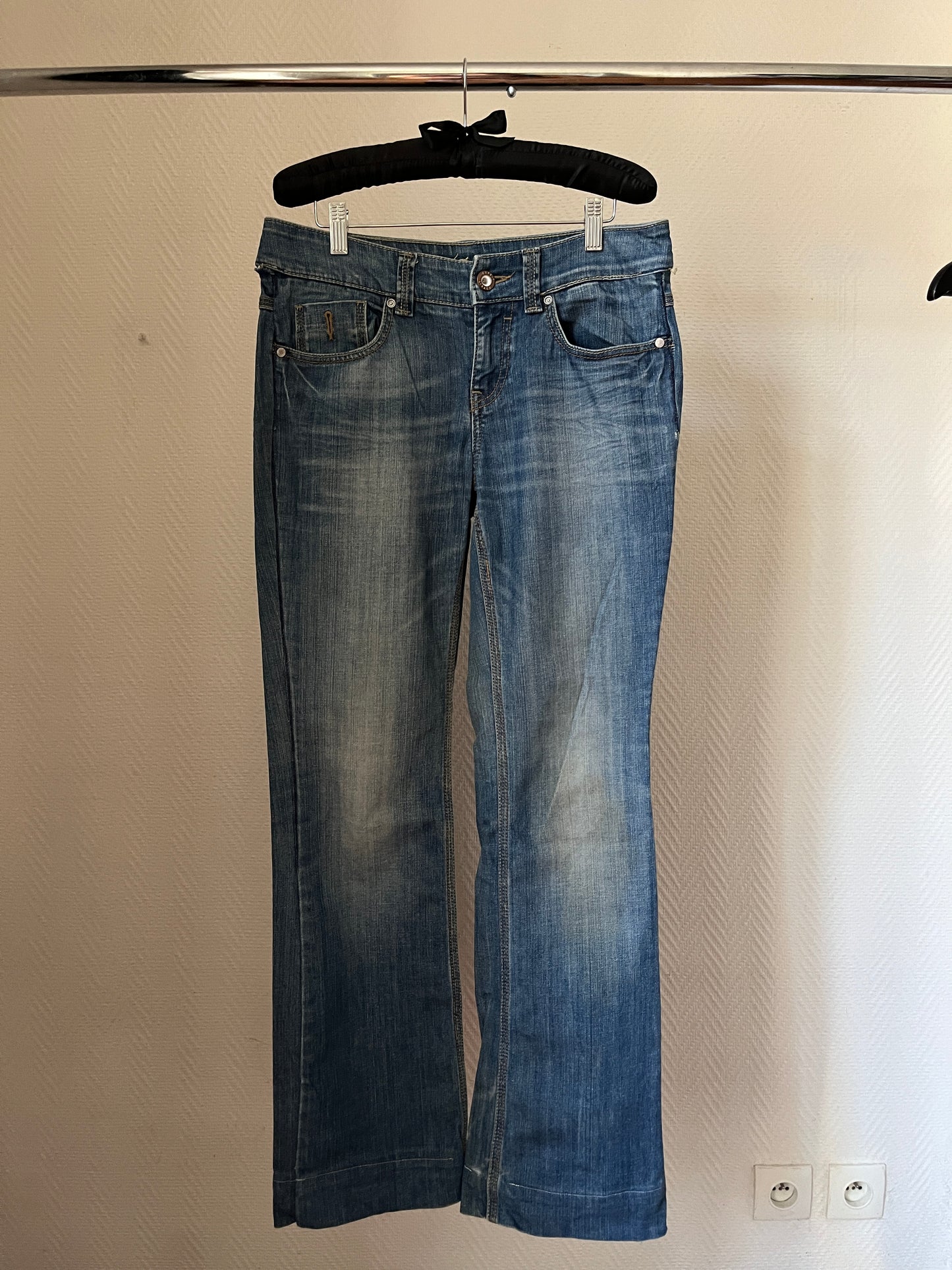 Vintage straight blue jeans