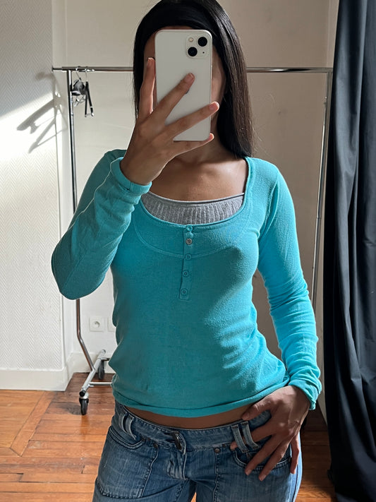 Vintage 2 in 1 blue knitted long sleeved top