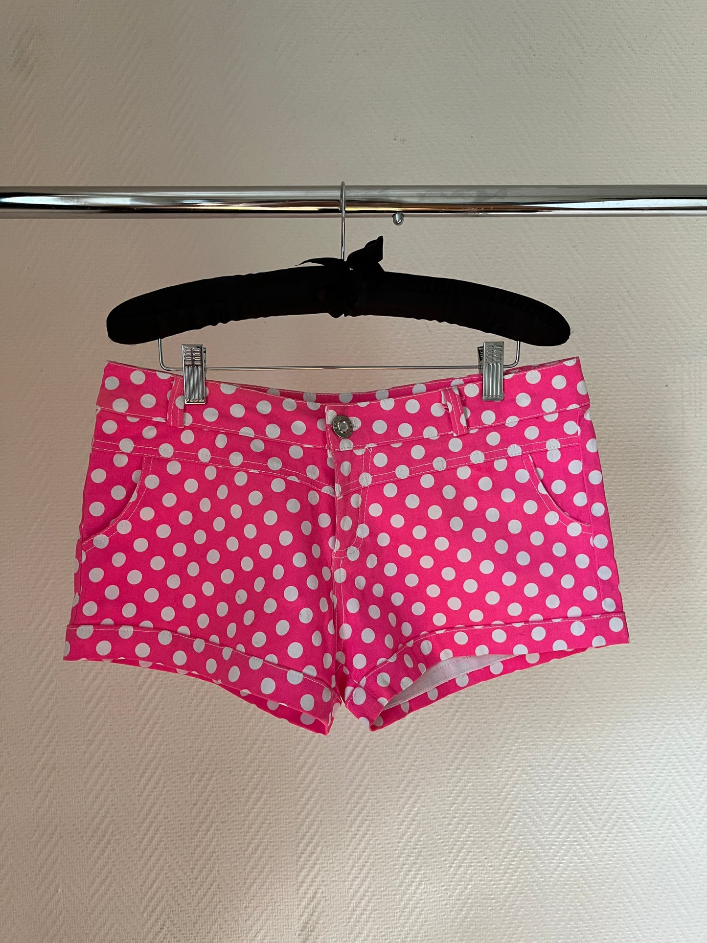 Vintage pink polka dot shorts