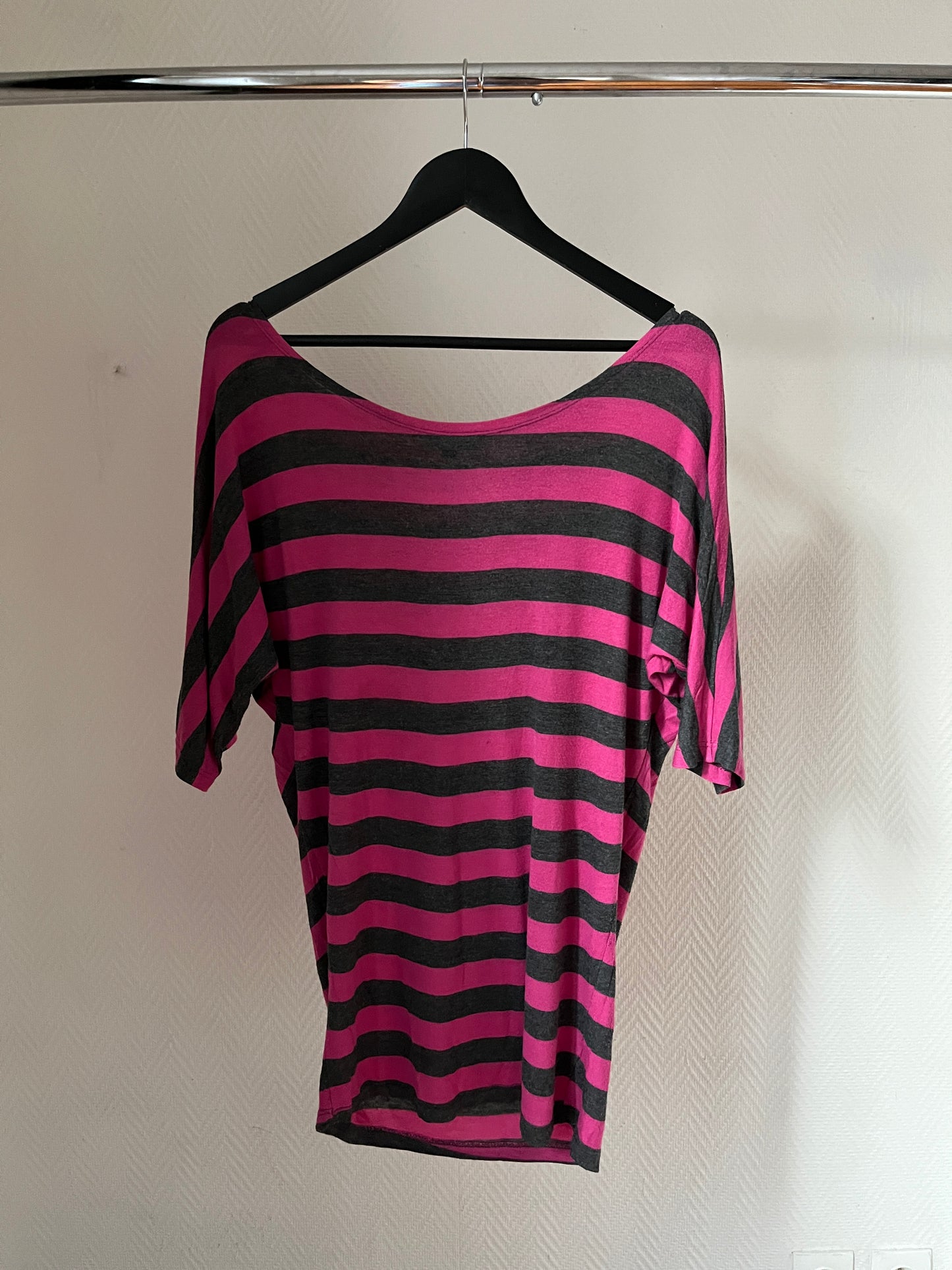 Vintage striped pink & grey top