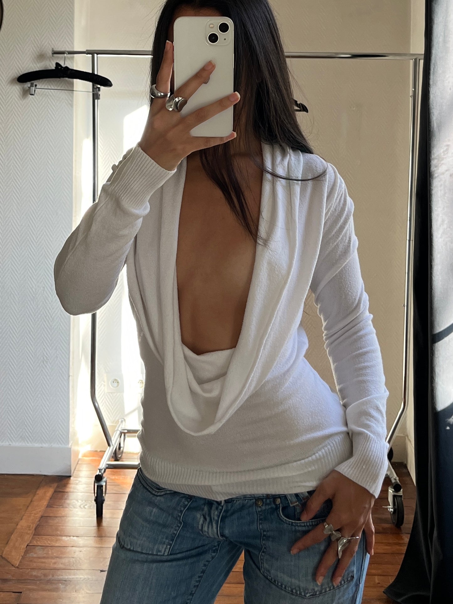 Vintage low neck white knitted top