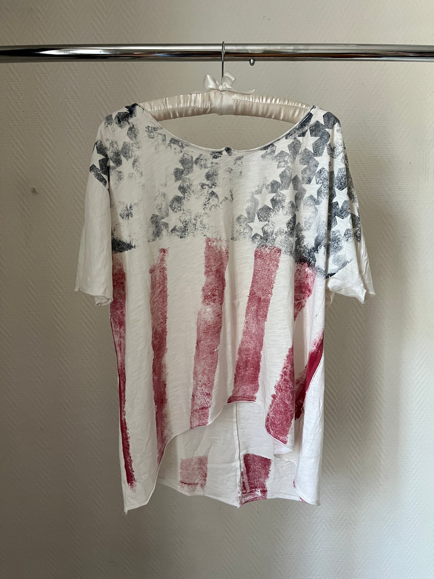 Vintage oversized flag top