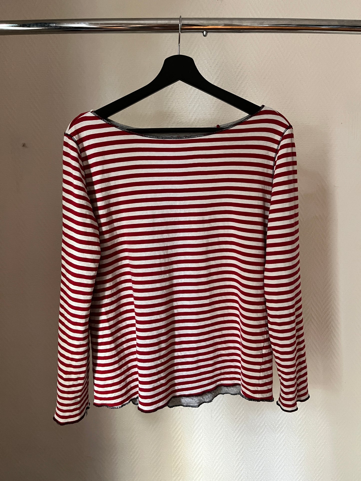 Vintage striped long sleeved top