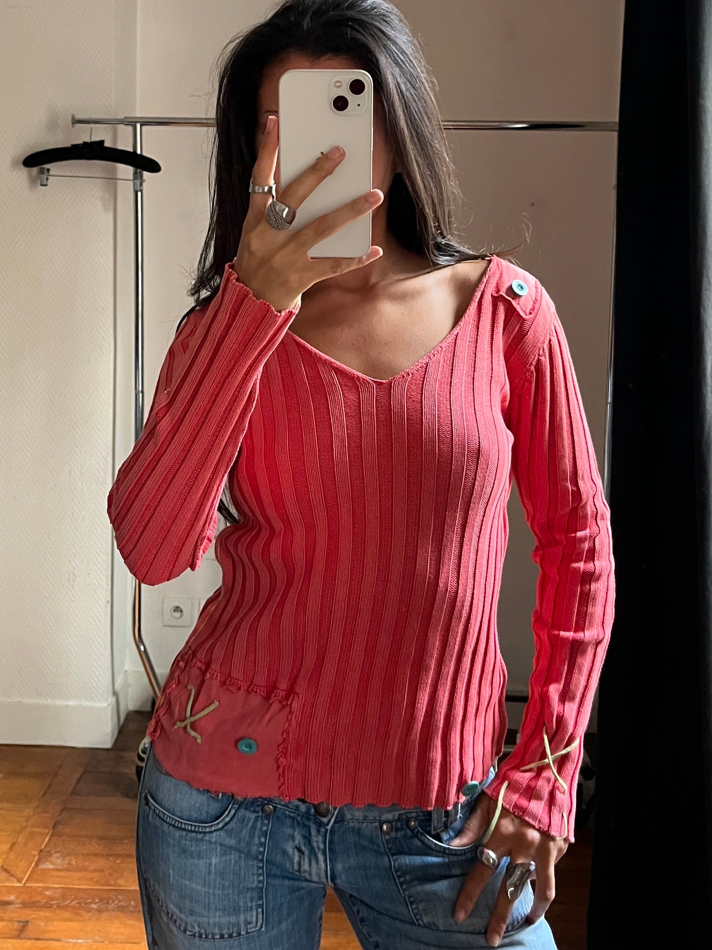 Vintage V neck knitted pull over with doll couture details