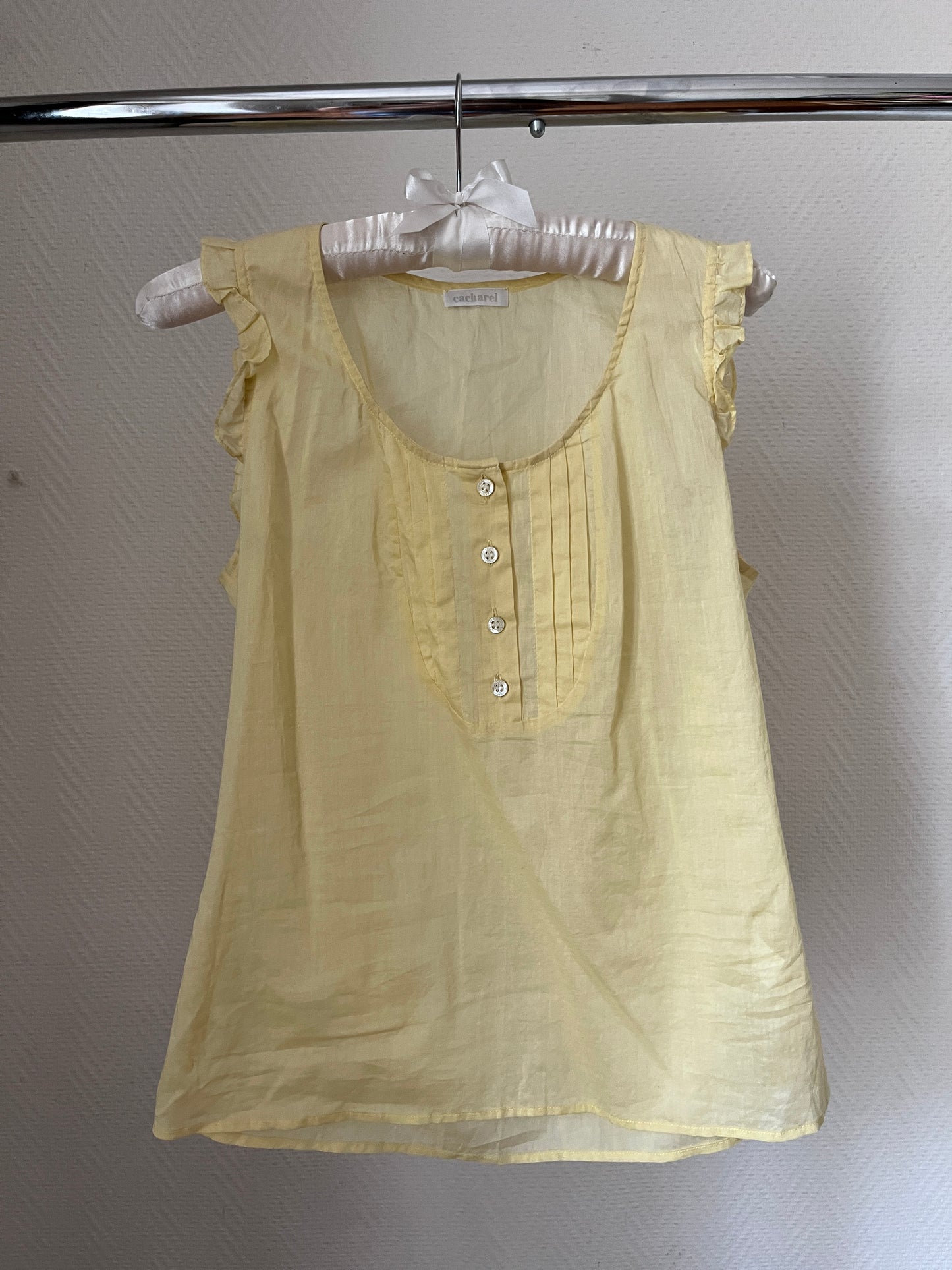 Vintage yellow summer top