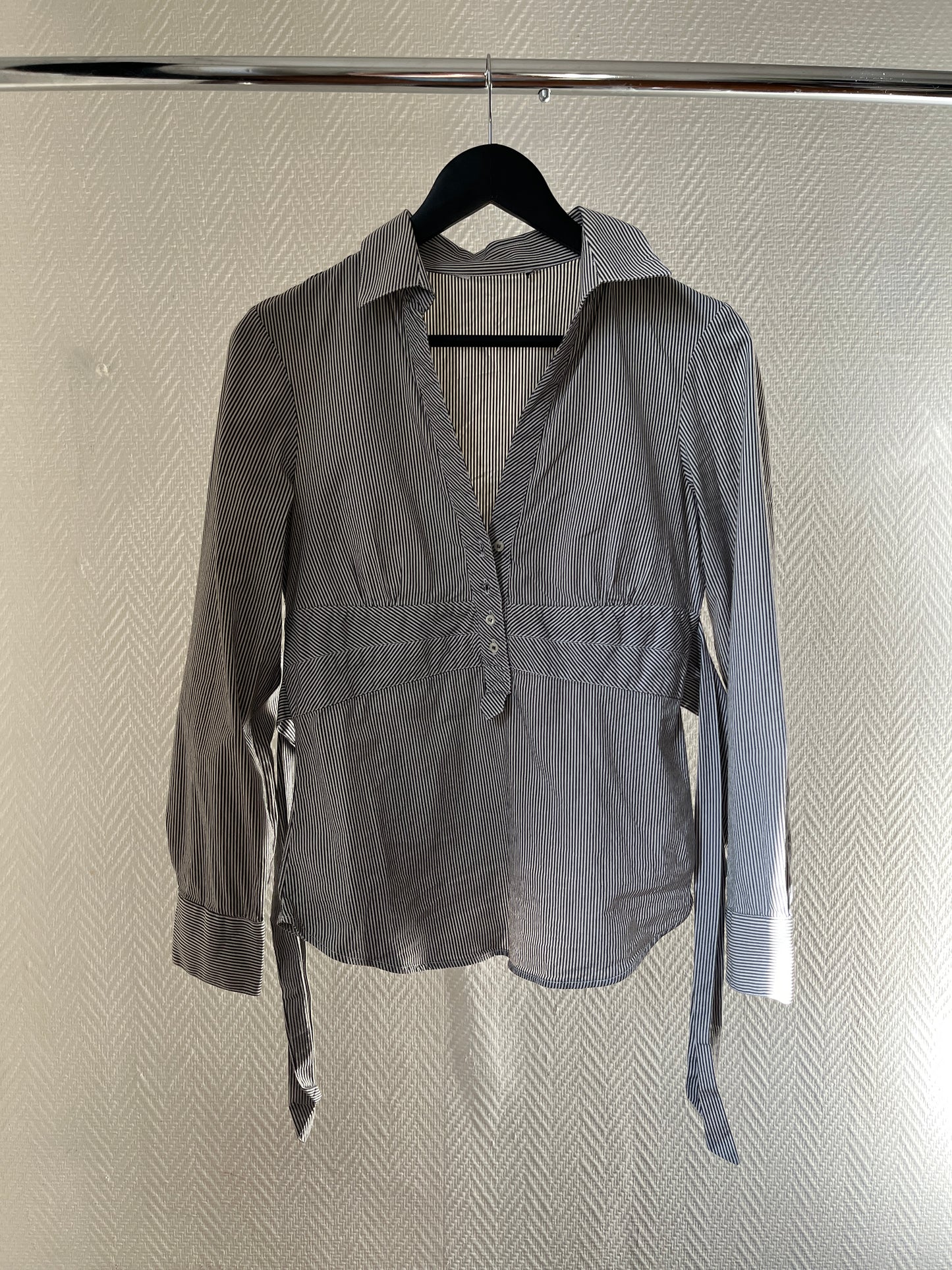 Vintage striped office shirt