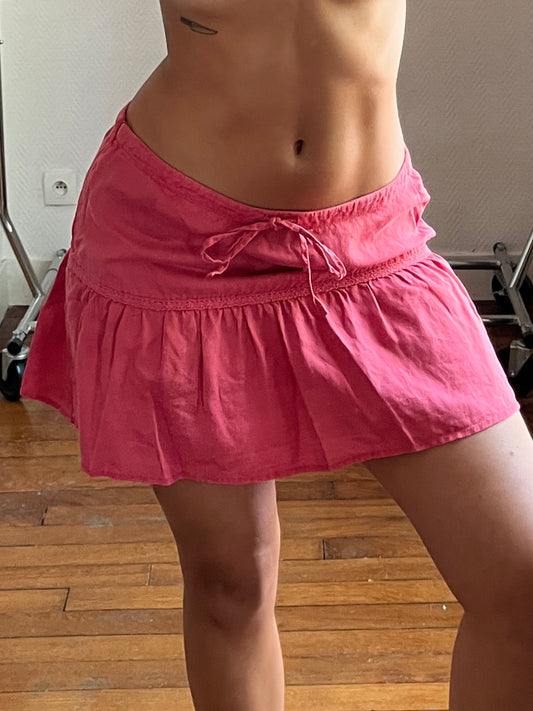 Vintage pink short skirt