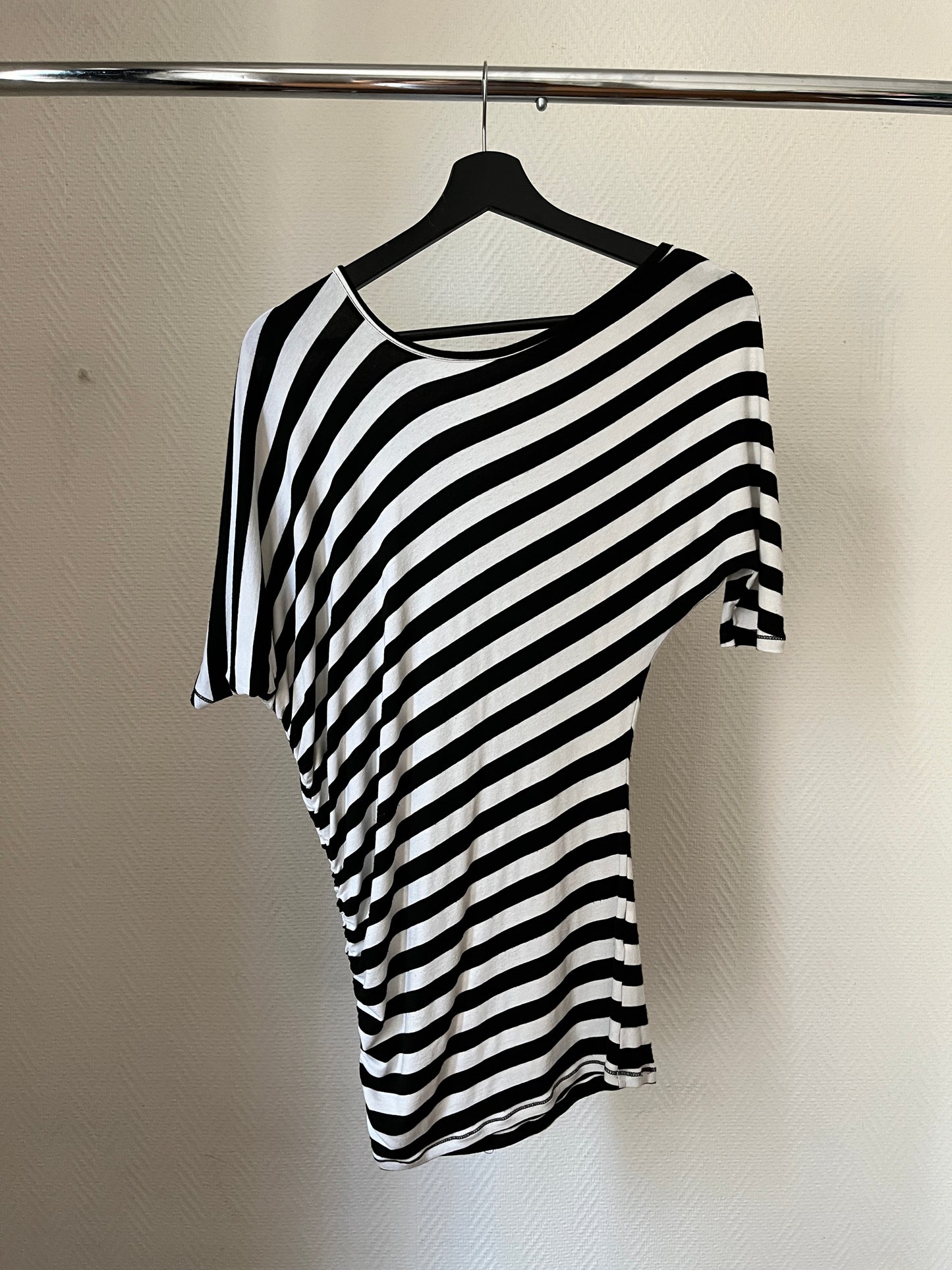 Vintage stripped asymmetrical top