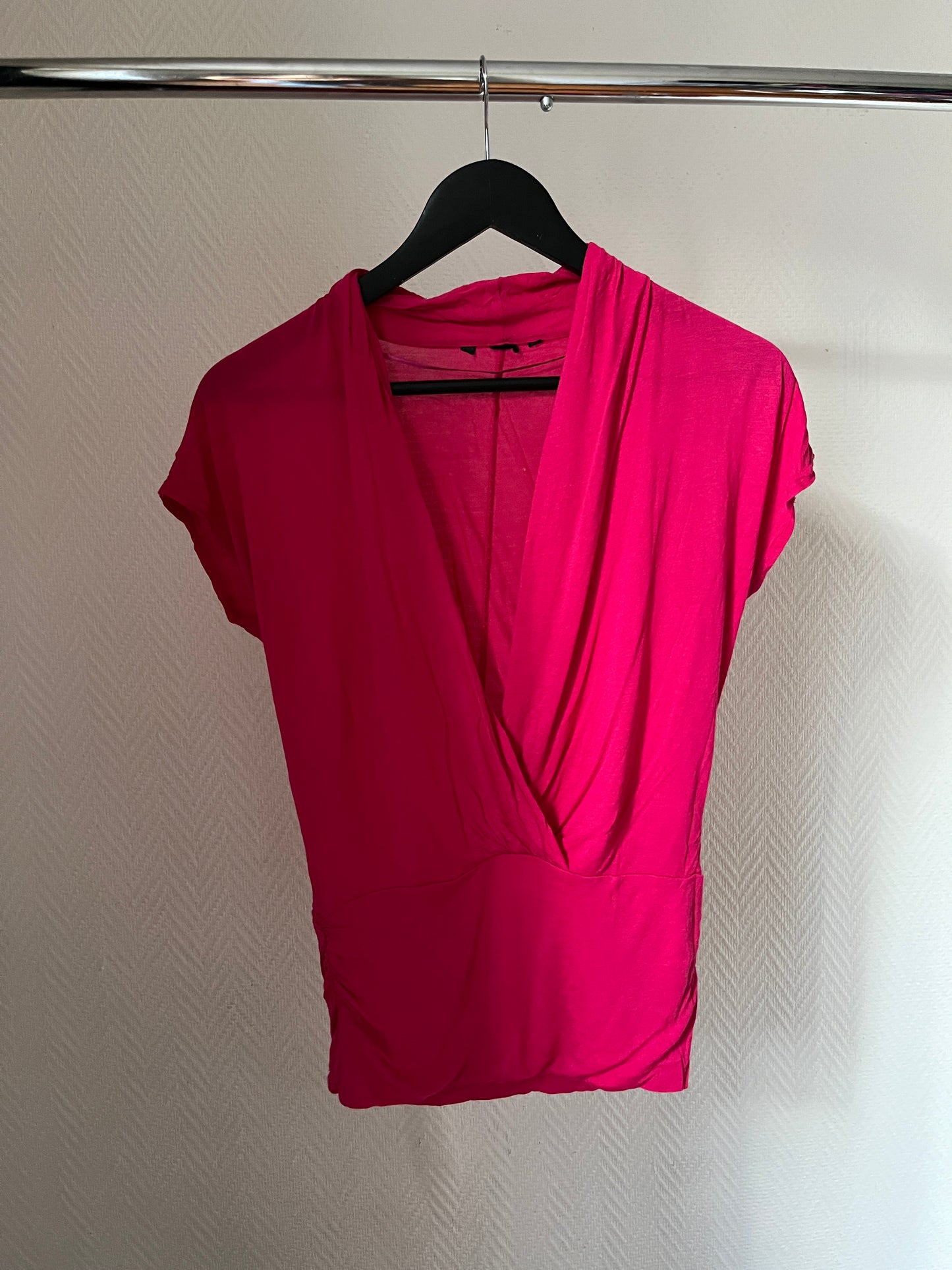 Vintage pink V neck draped top