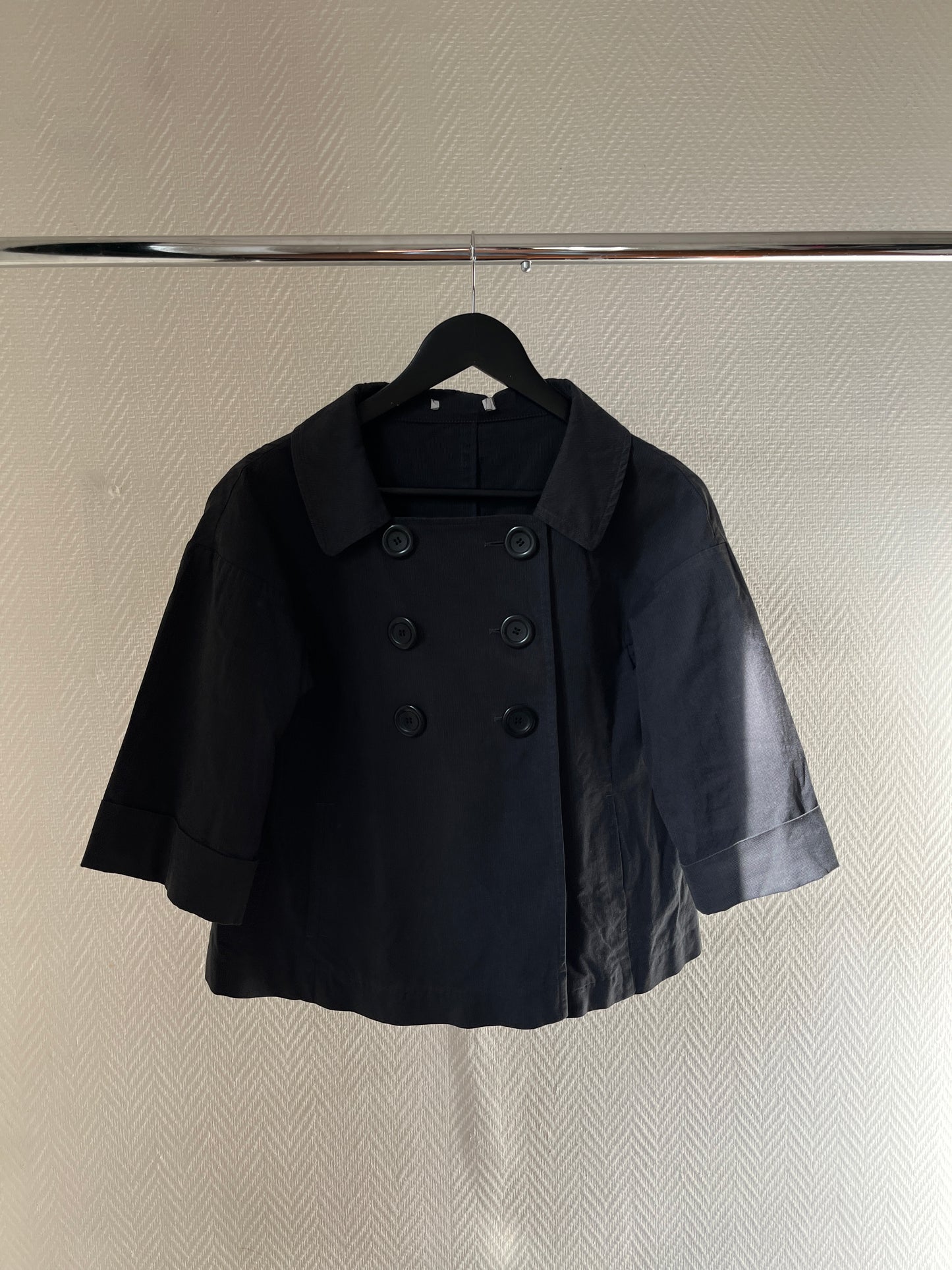 Vintage short buttoned trench coat