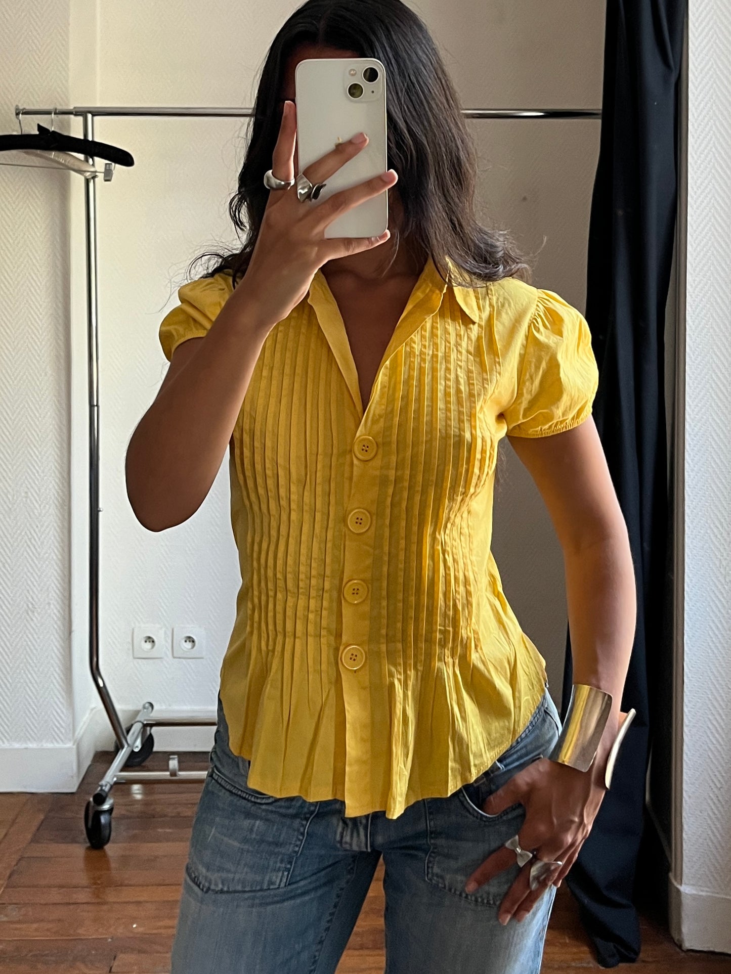 Vintage yellow buttoned shirt