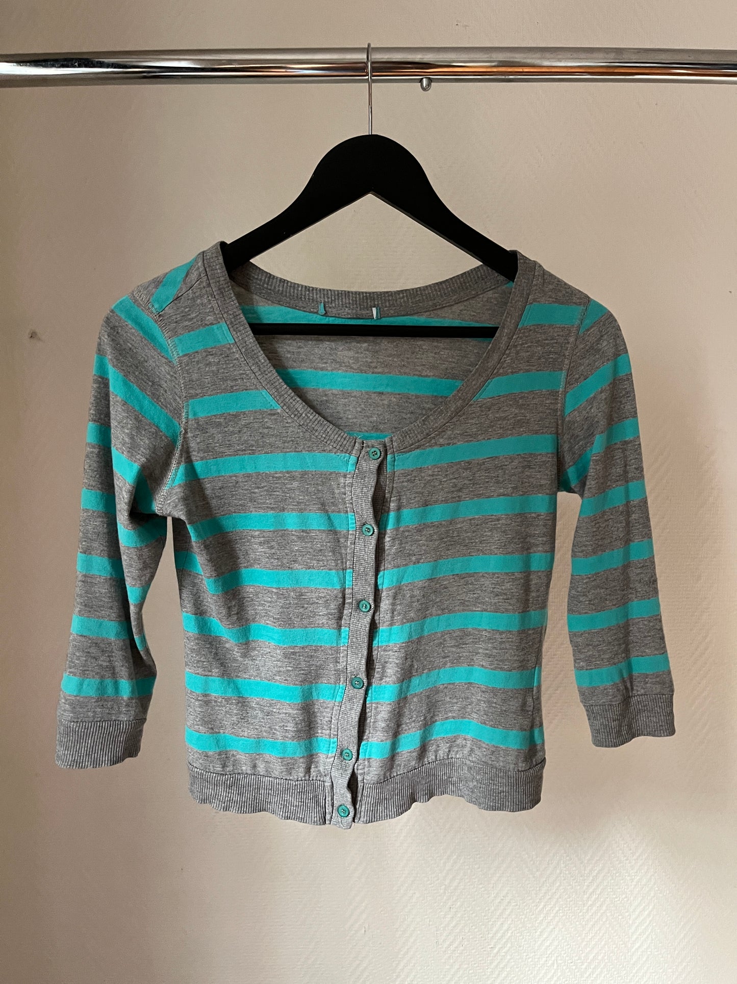 Vintage short striped buttoned top