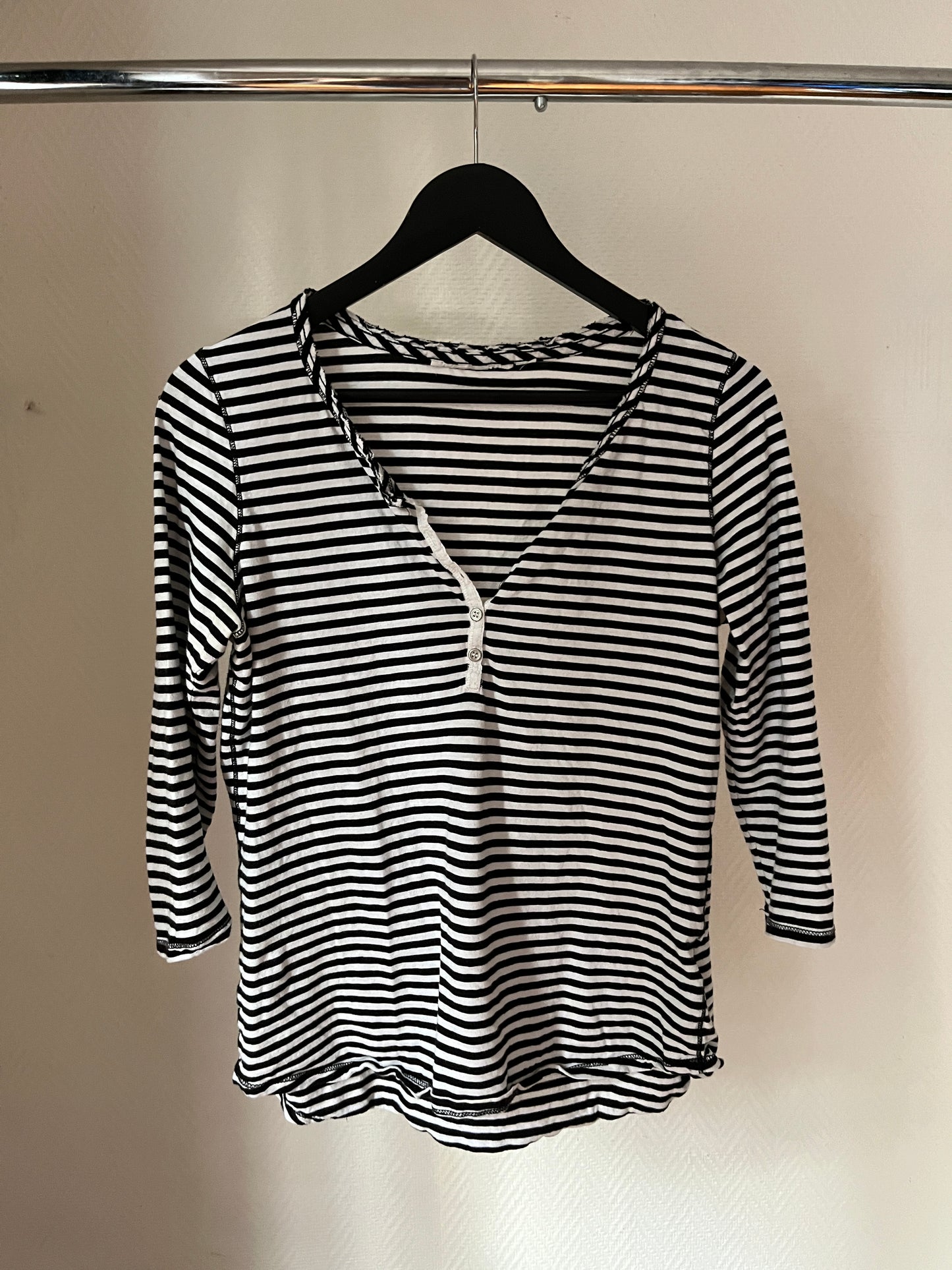 Vintage striped buttoned top