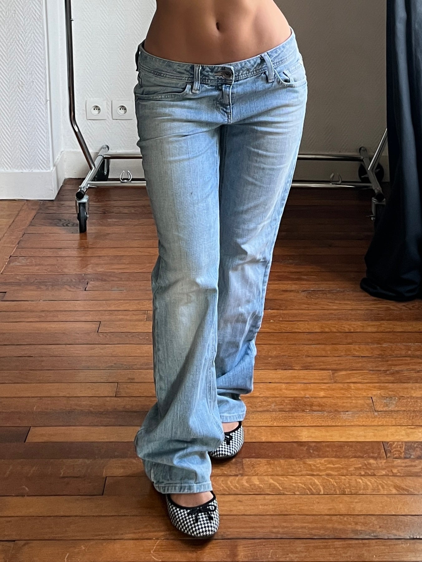 Vintage low raised light blue jeans