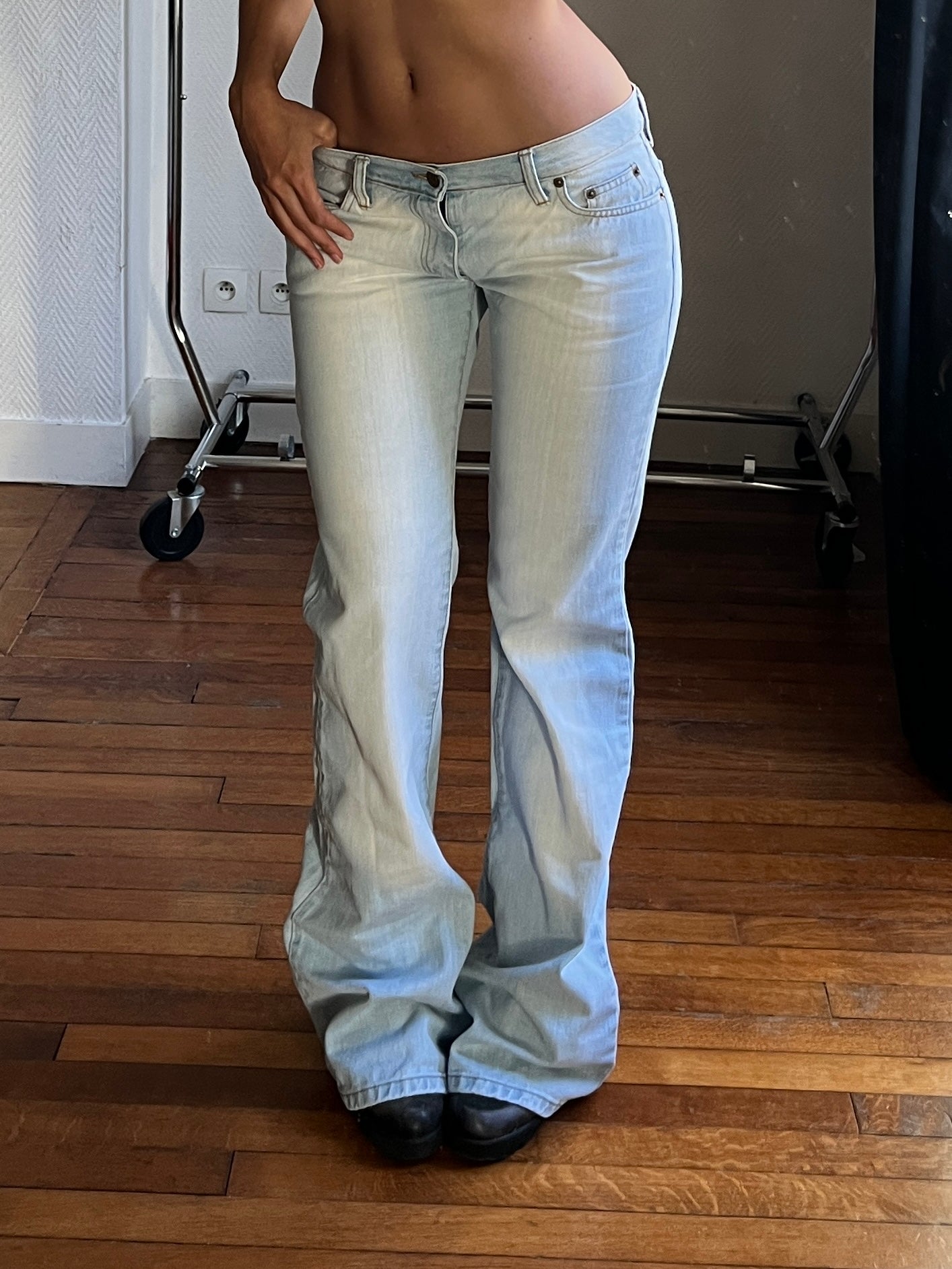 Vintage straight light blue jeans