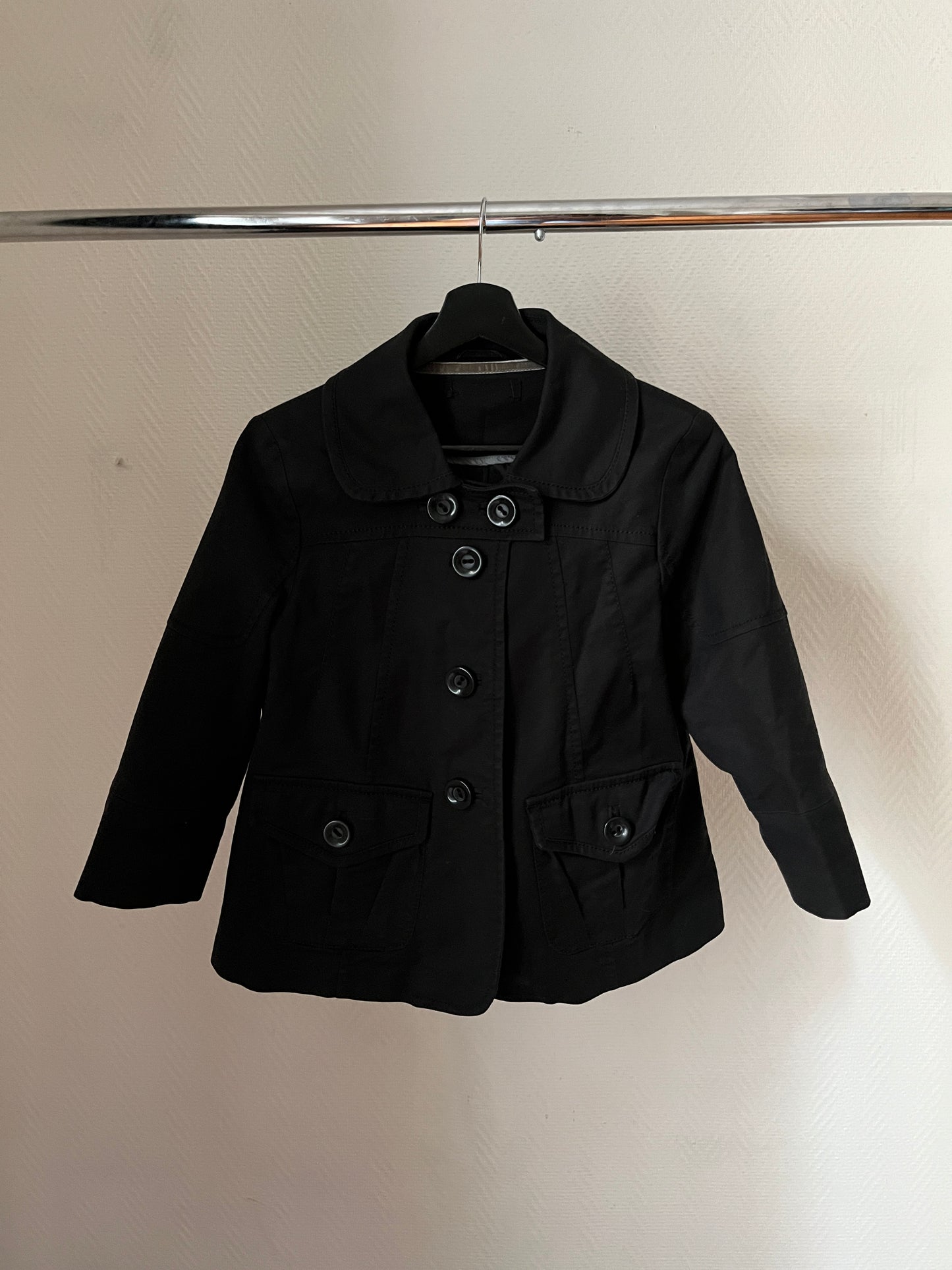 Vintage black short 3/4 trench coat